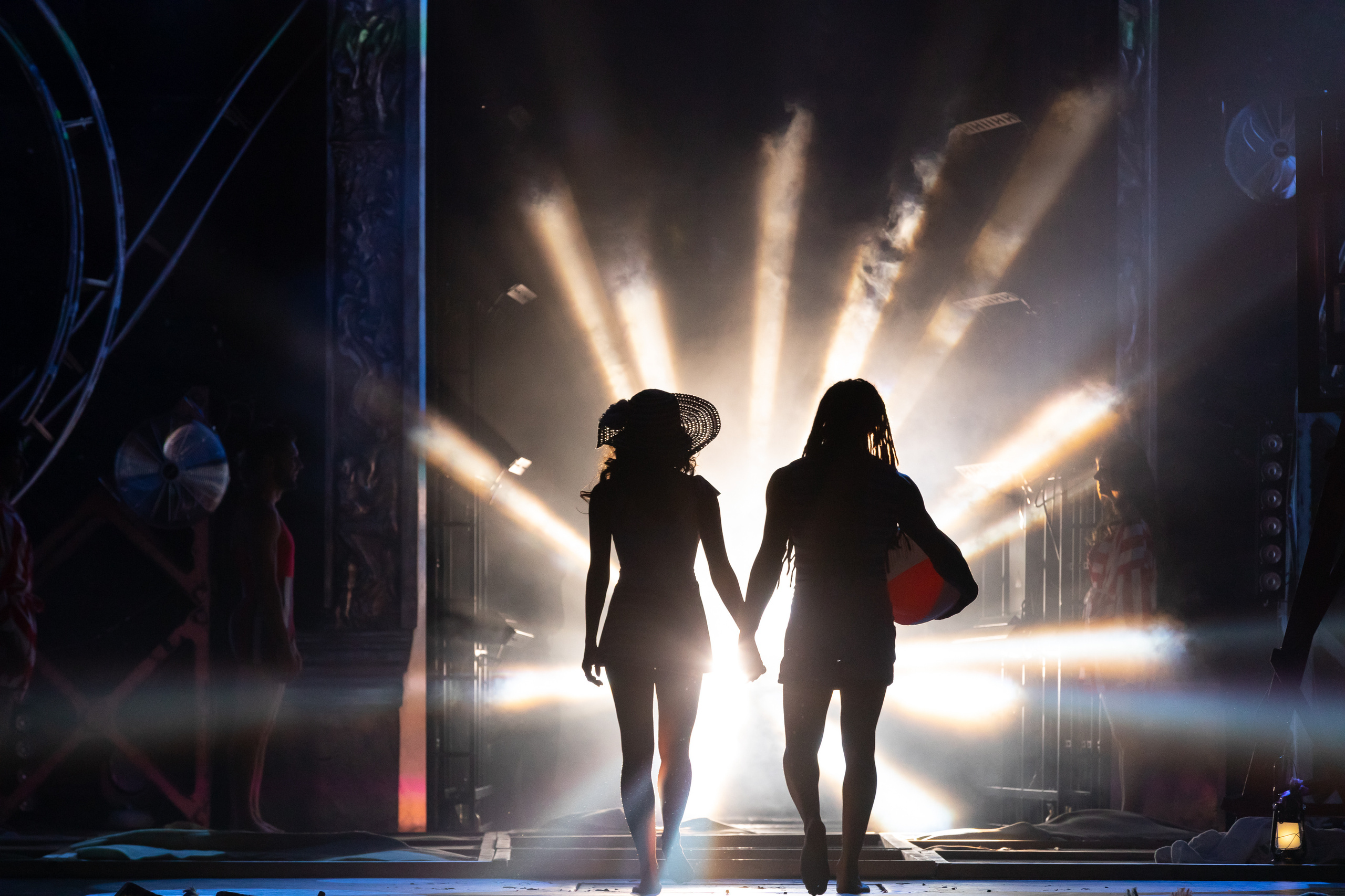 Сцена, театр, шоу. Фотограф Антон Кузнецов, Ташкент