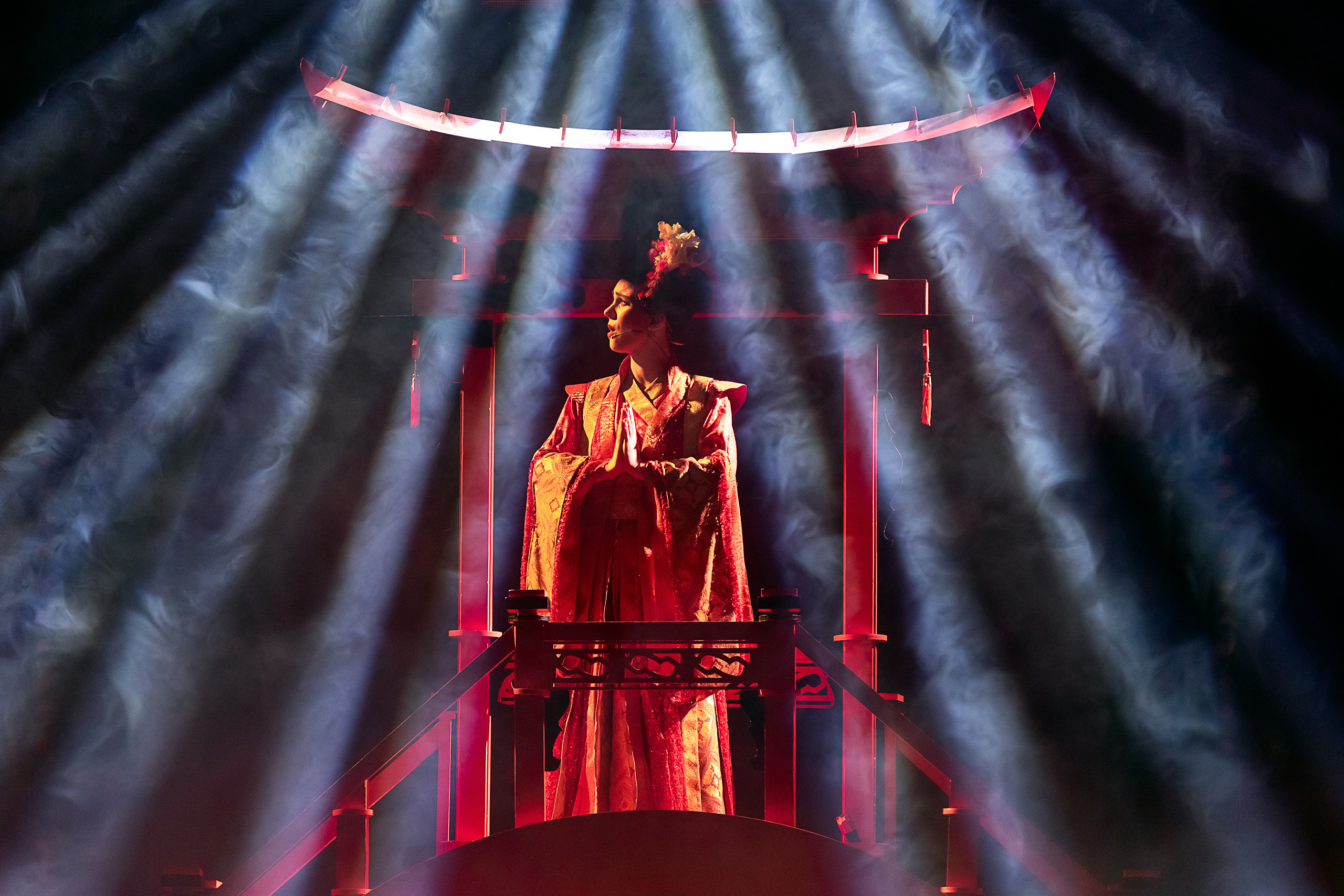 Сцена, театр, шоу. Фотограф Антон Кузнецов, Ташкент