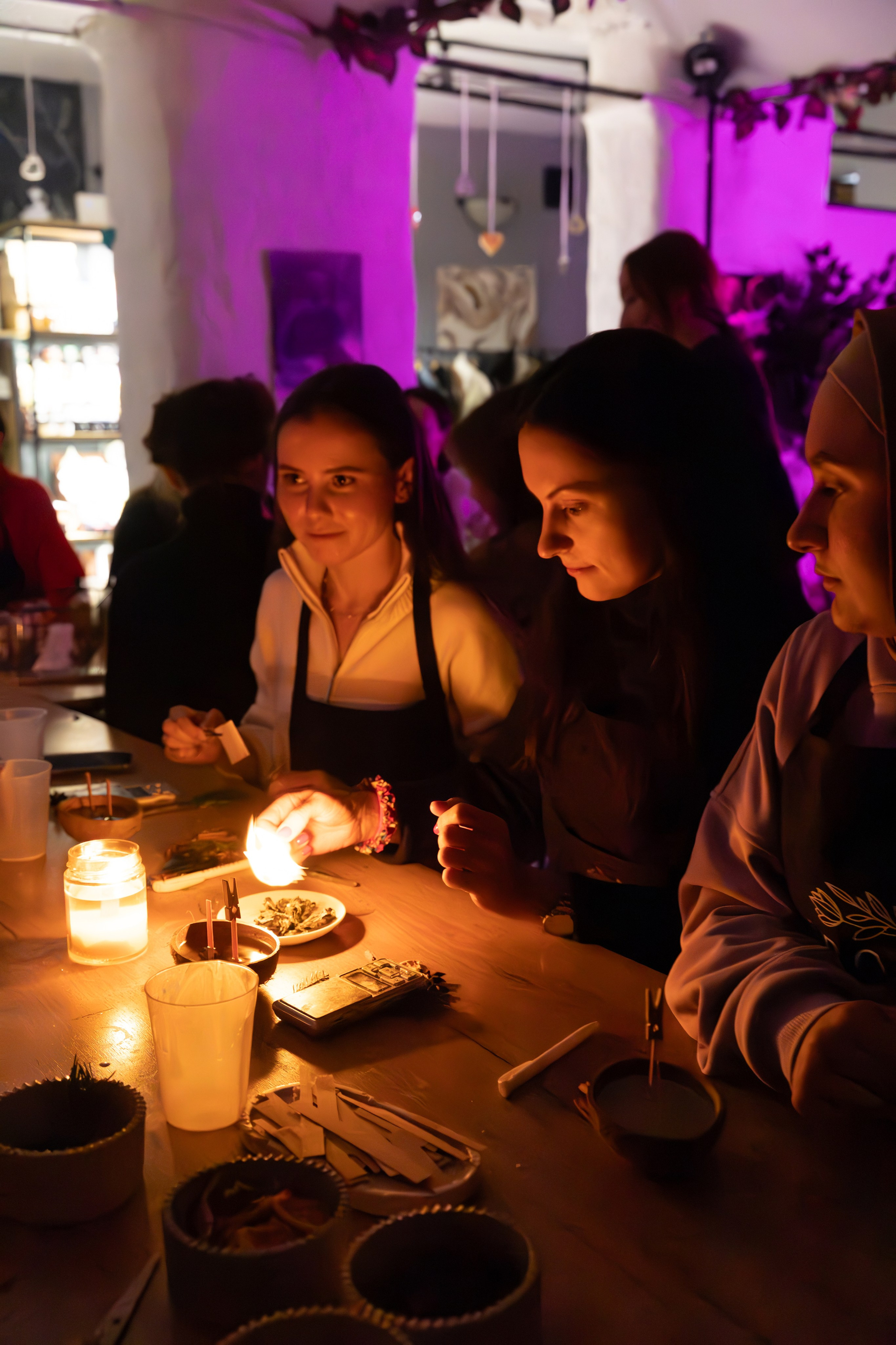 Корпоратив компании Технологии Доверия Аудит — творчество с AROMALAGE