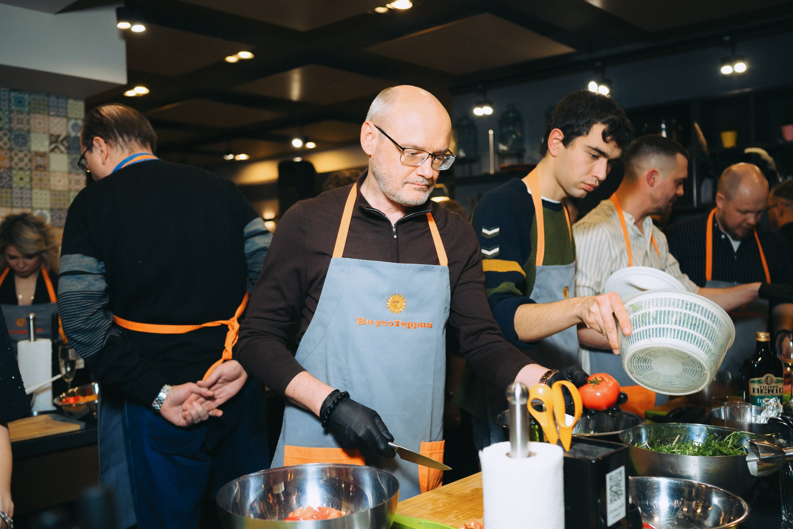 Корпоративы (сборник). Komonev