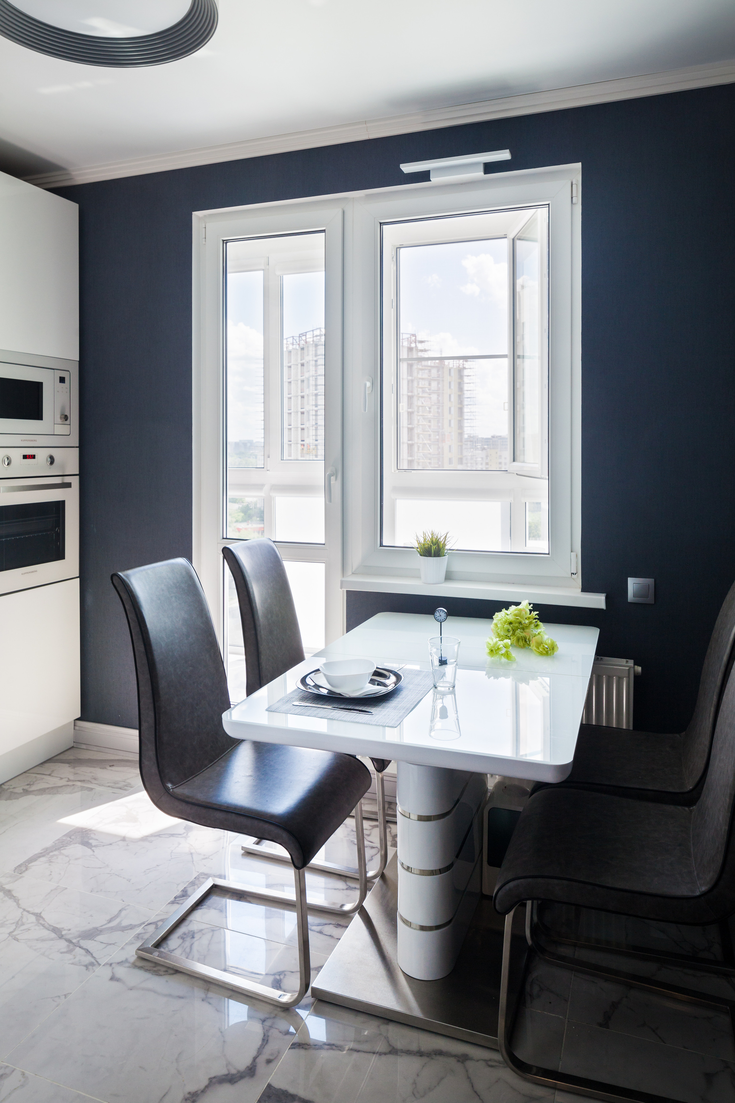 В отражении. Interior designer Nataliia Iksanova