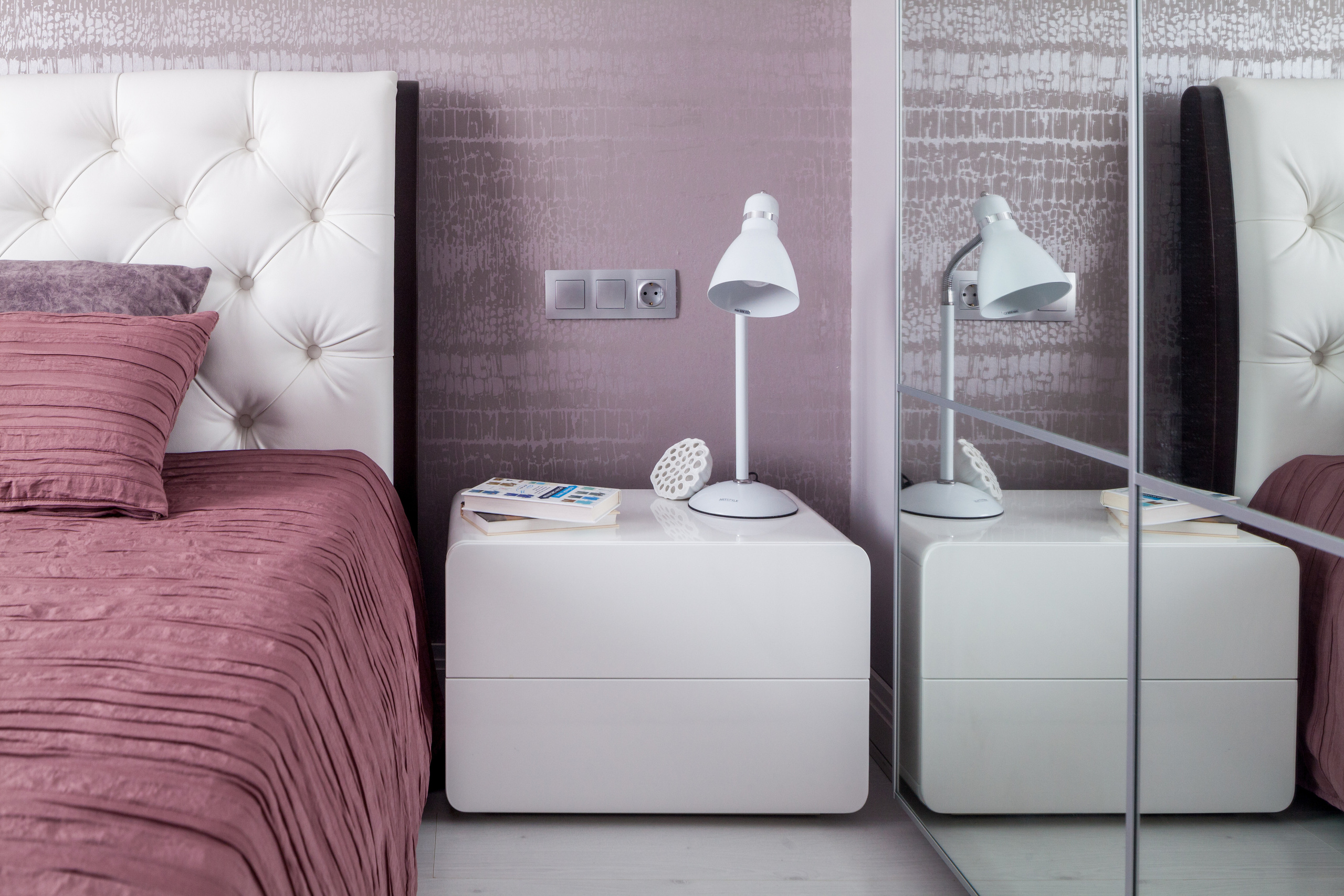 В отражении. Interior designer Nataliia Iksanova