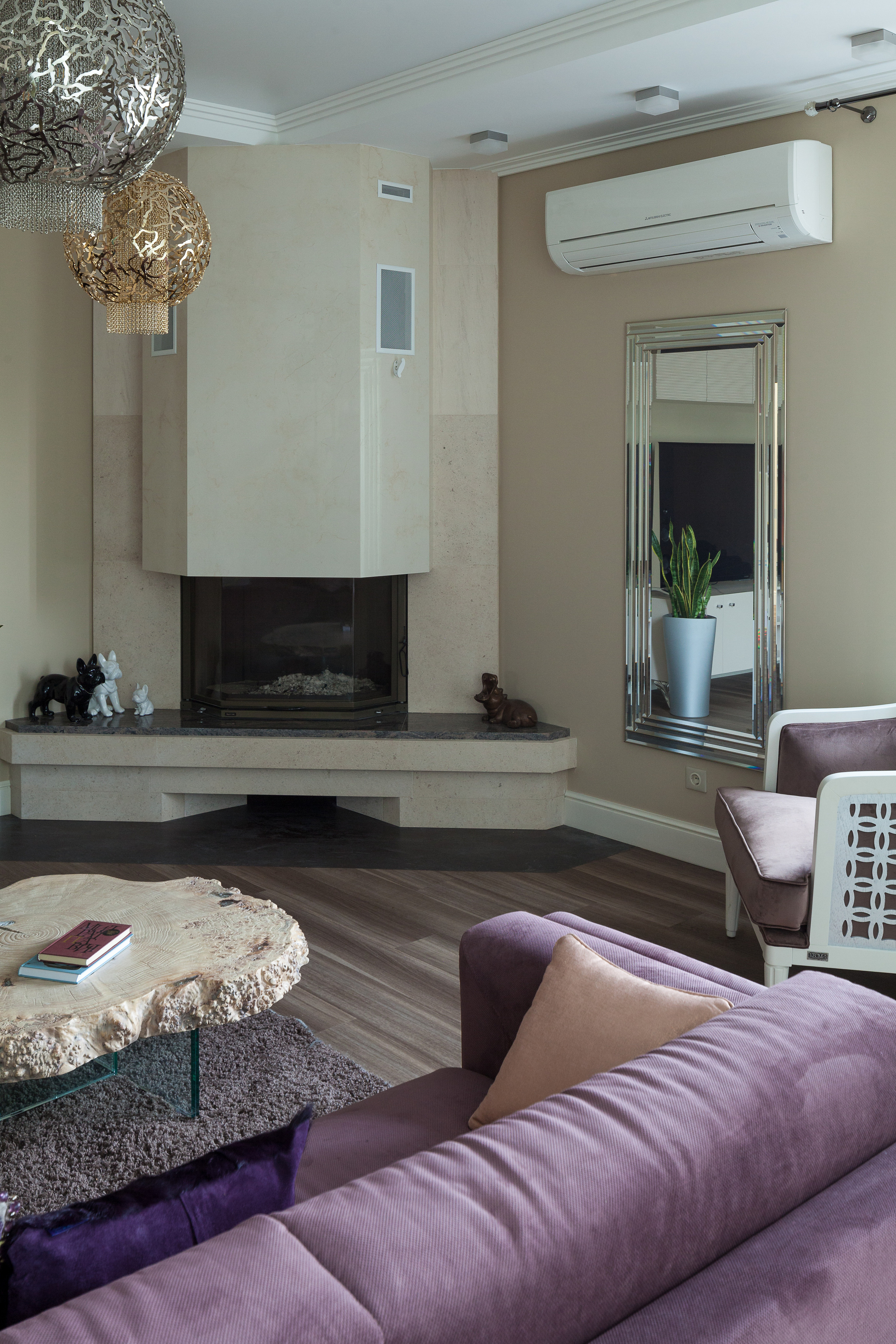 A сouple and Franc. Interior designer Nataliia Iksanova