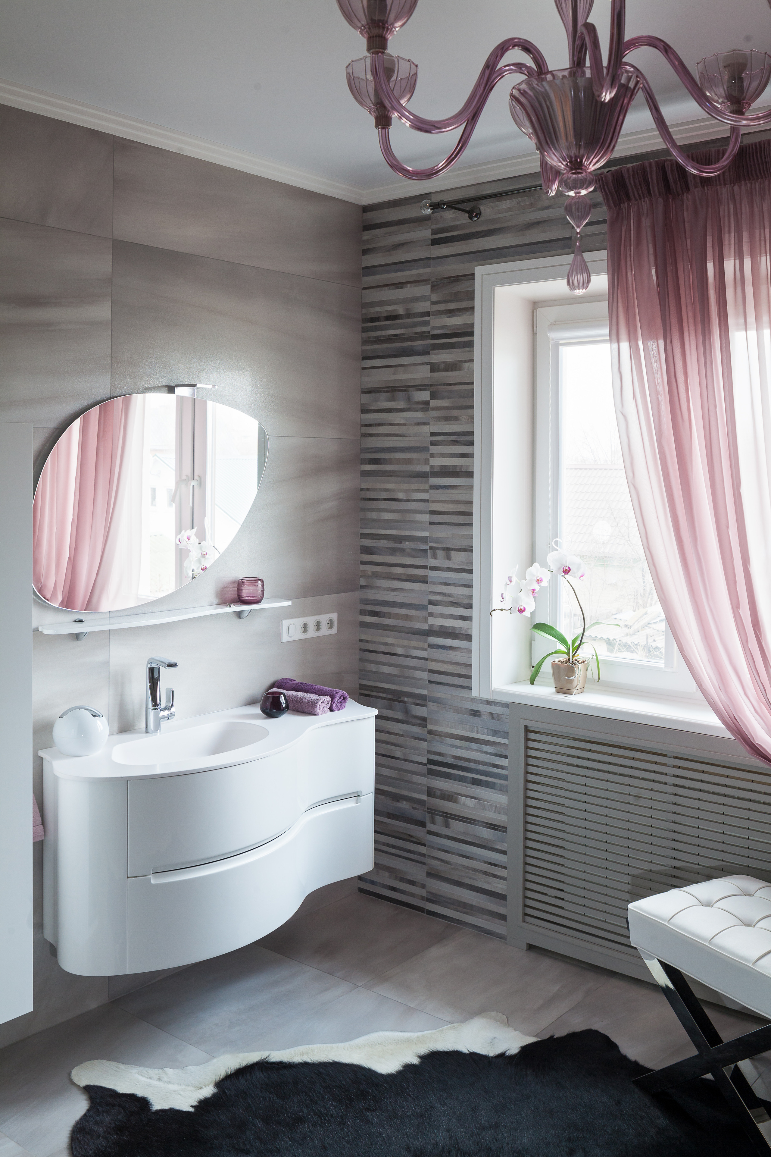 A сouple and Franc. Interior designer Nataliia Iksanova