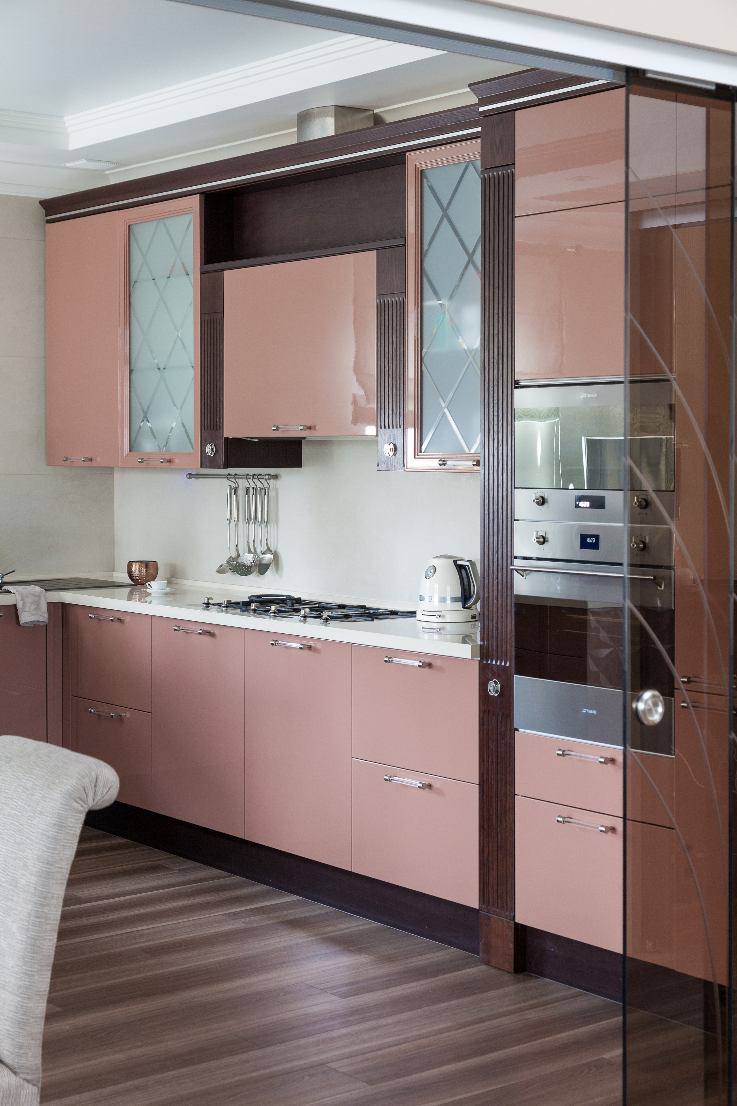 A сouple and Franc. Interior designer Nataliia Iksanova