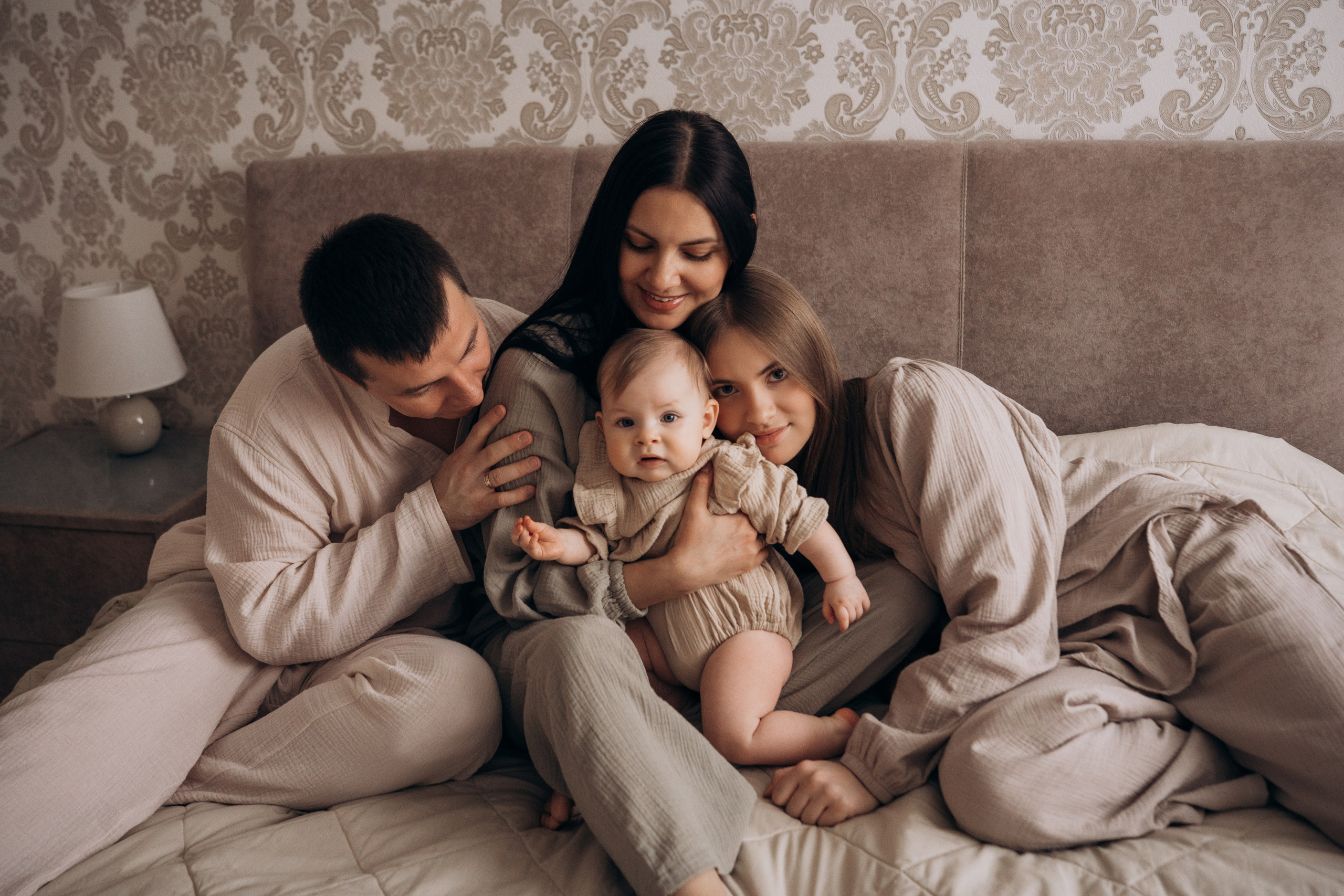 Семейные истории. Фотограф Новорожденных в Москве. Семейные истории в стиле LIFE