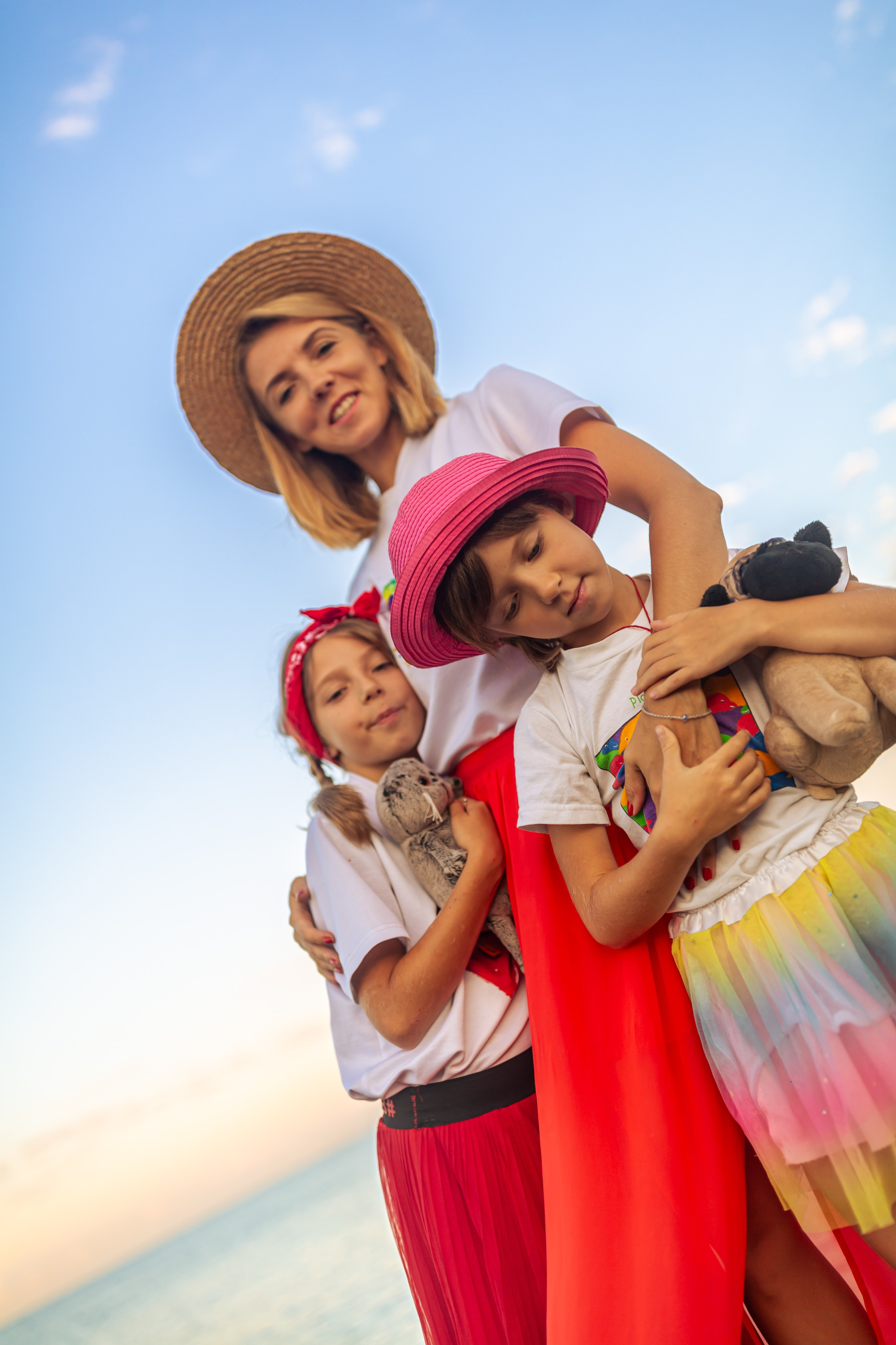 Семейная фотосессия у моря. Контент фотограф для экспертов в соцсетях Алена Собора Москва