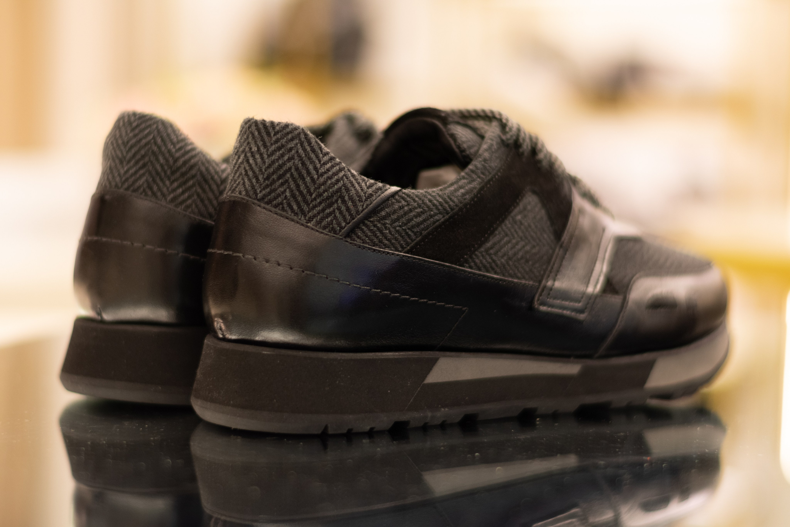 Для организаций. Предметная фотосессия для обувного магазина Capsula. Фотограф/видеограф Богдан Голованов