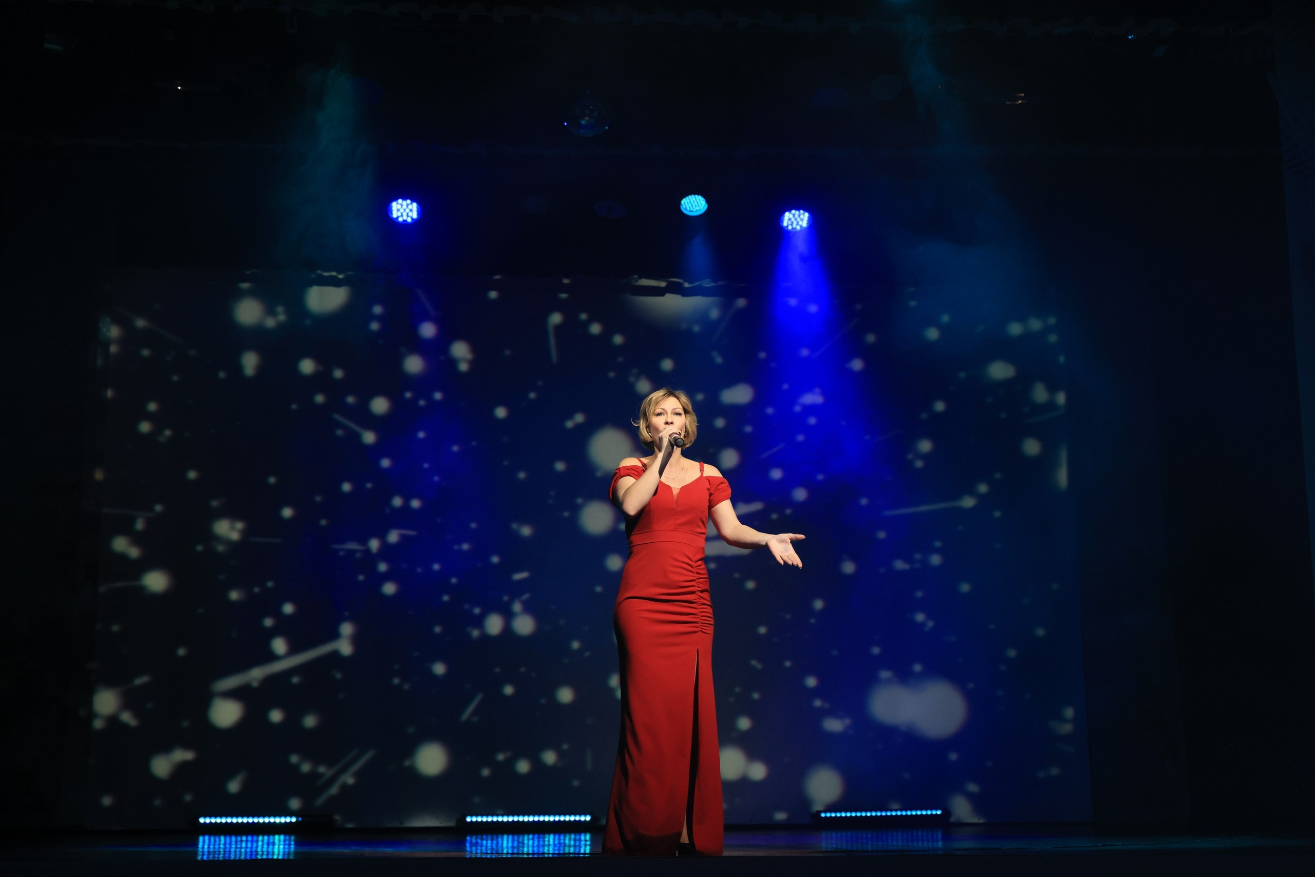 Концерт к 8 Марта в ДК «Металлург» г. Тула. Фотограф в Туле Крупский АнДРей. Фотостудия «КАДР71» в Туле