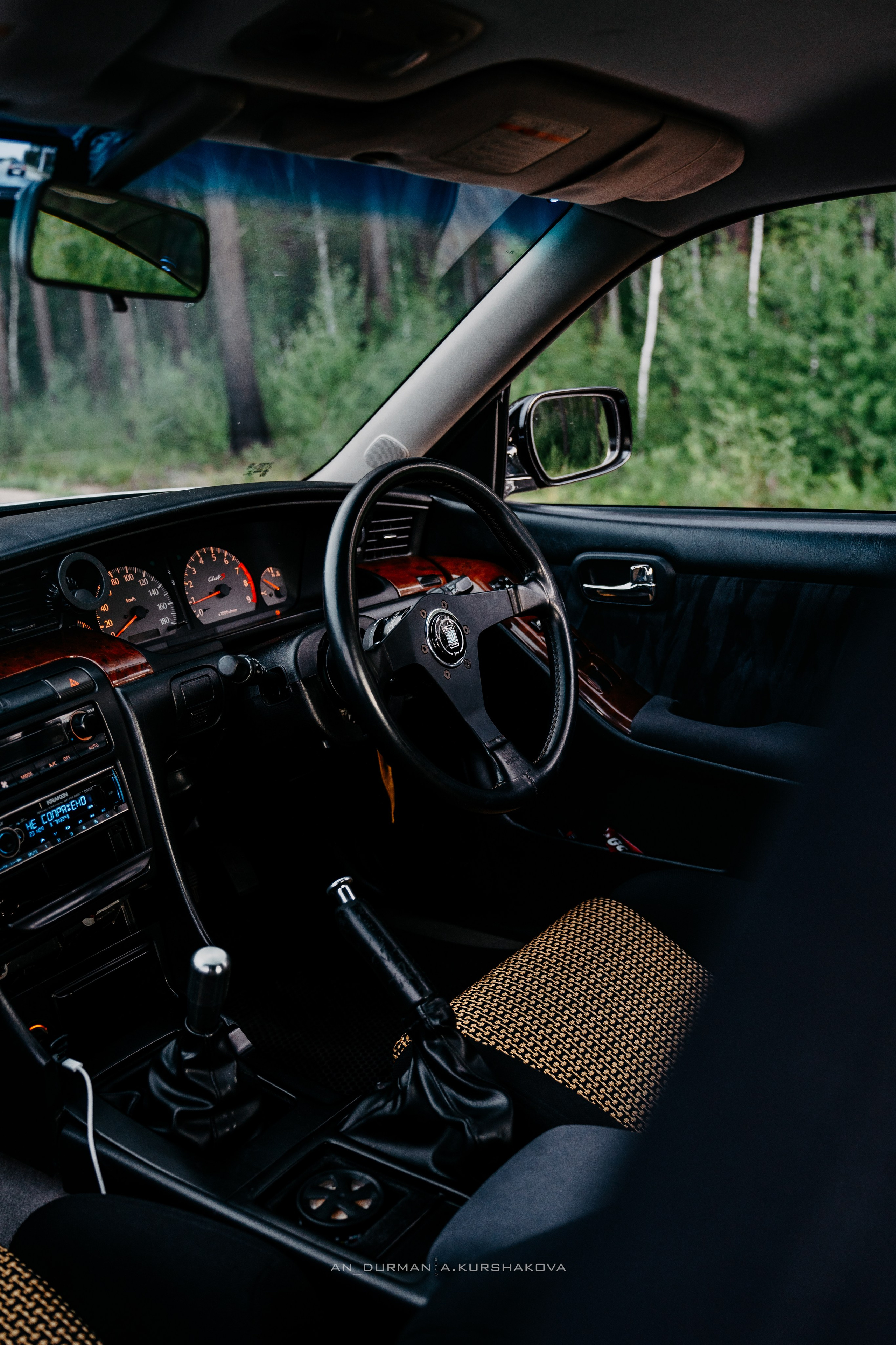 Nissan Laurel 35 — 25'. Фотограф, видеограф и пилот дрона на Байкале