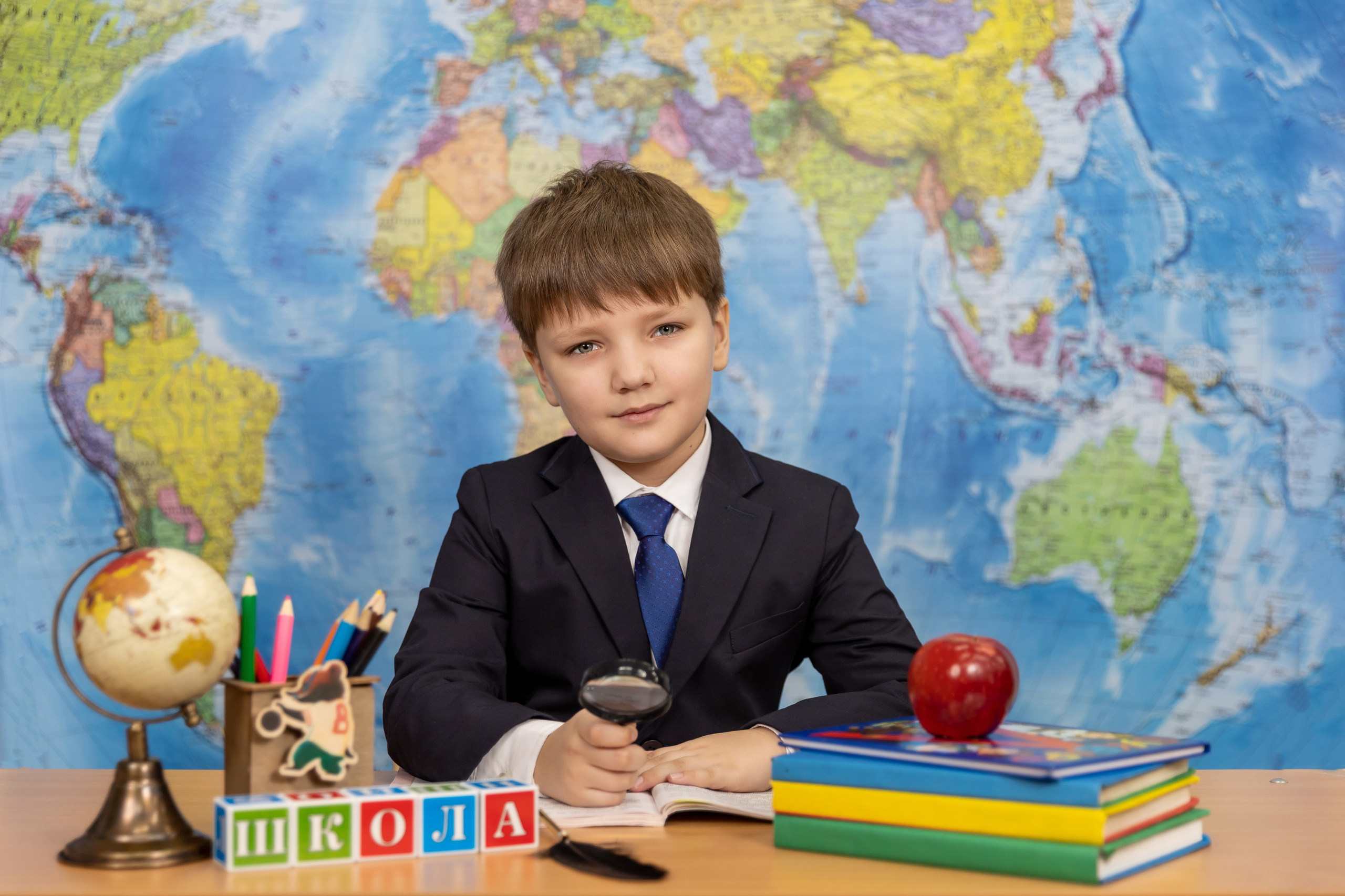 Примеры фото НАЧАЛЬНЫЕ КЛАССЫ. Фотограф Радужный ХМАО, Школьный фотограф, семейный фотограф, выпускной альбом