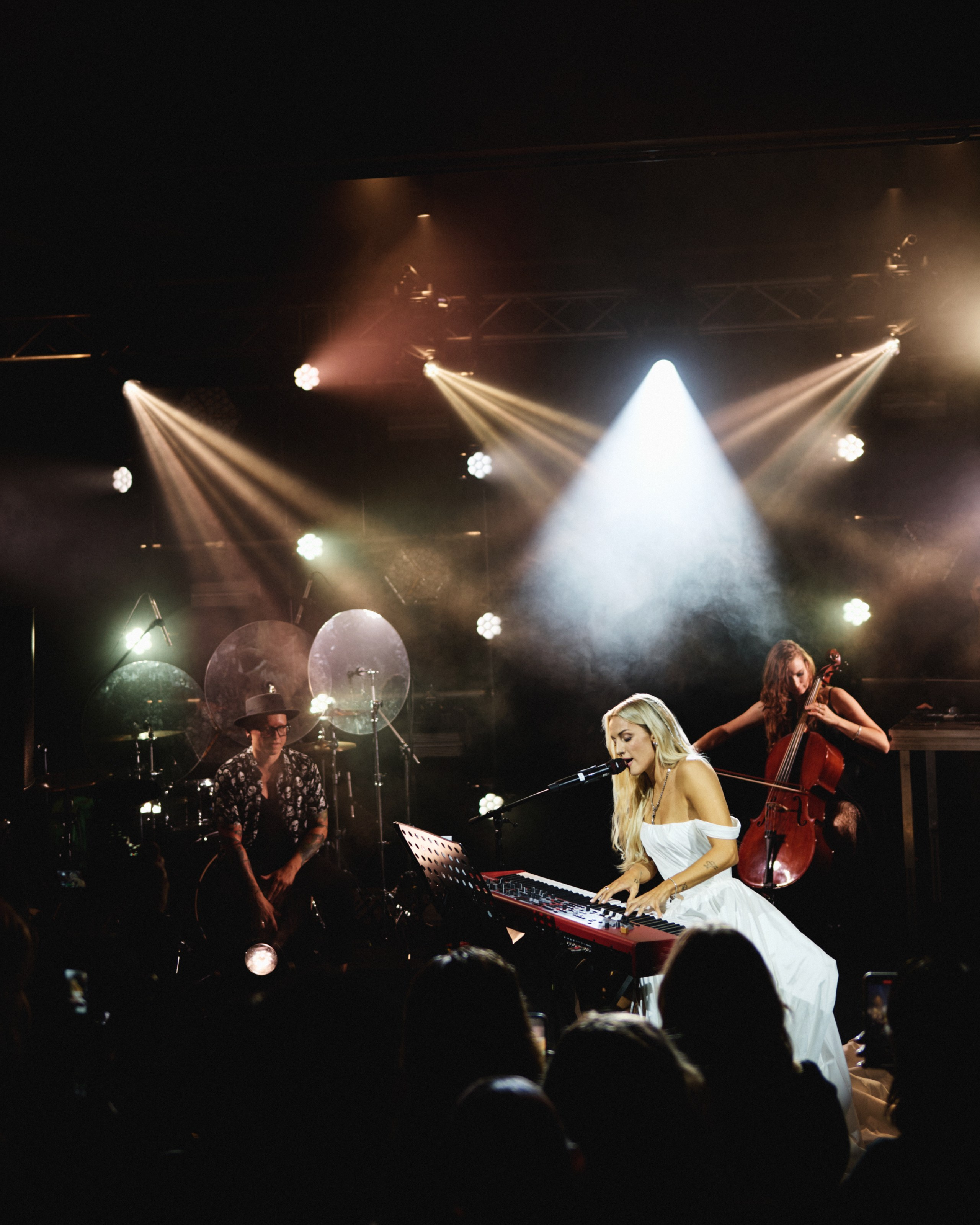 Mary Gu & Toli Wildways. VENSKAYA WEDDING & EVENT PLANNER