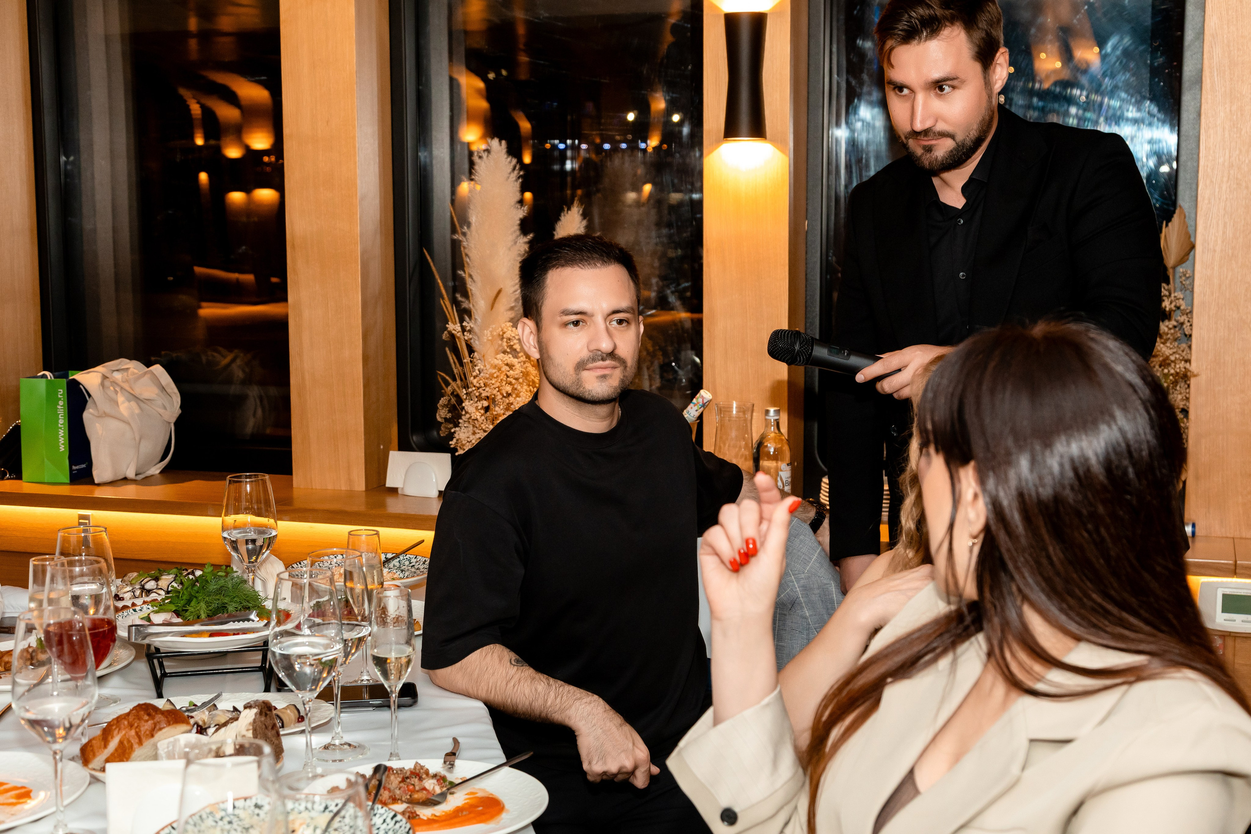 На воде. Главная