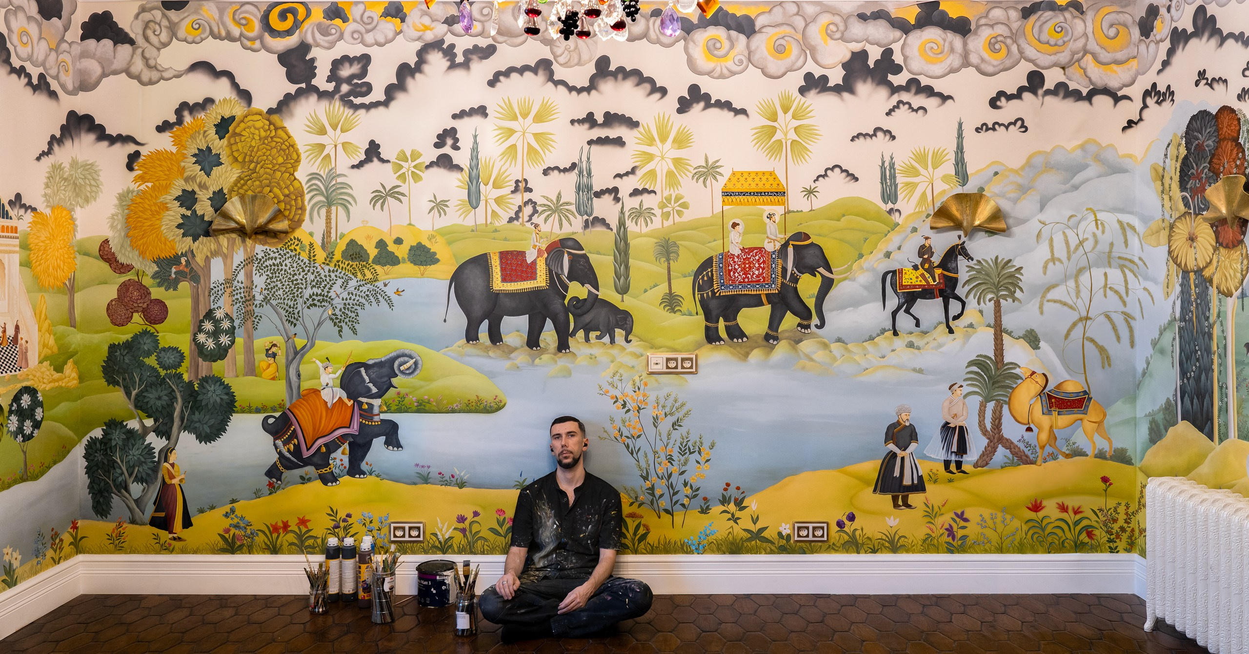 Роспись стен слон