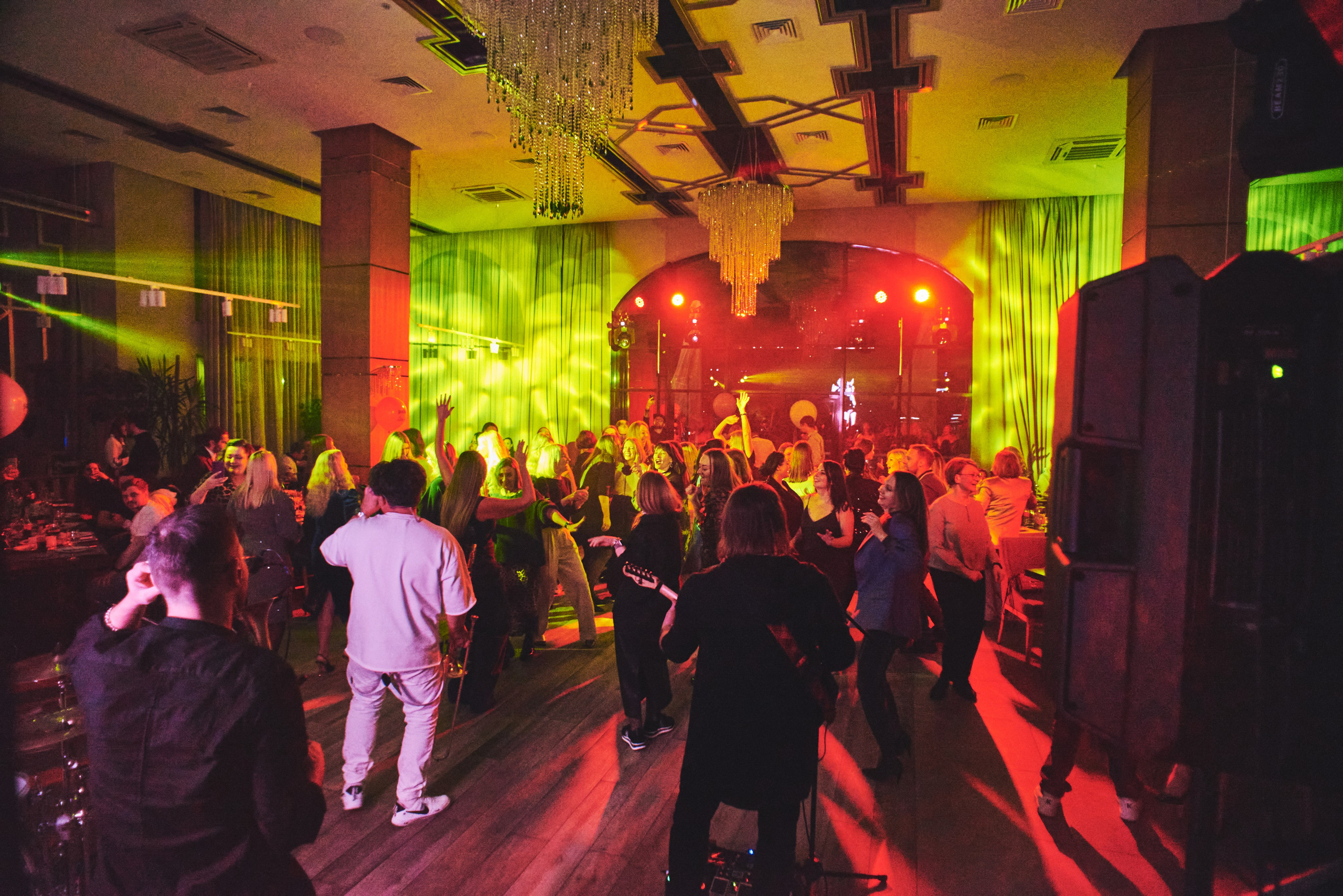 Корпоративный банкет. Константин Кордонский | Интерьерный и food-фотограф в Кисловодске и КМВ