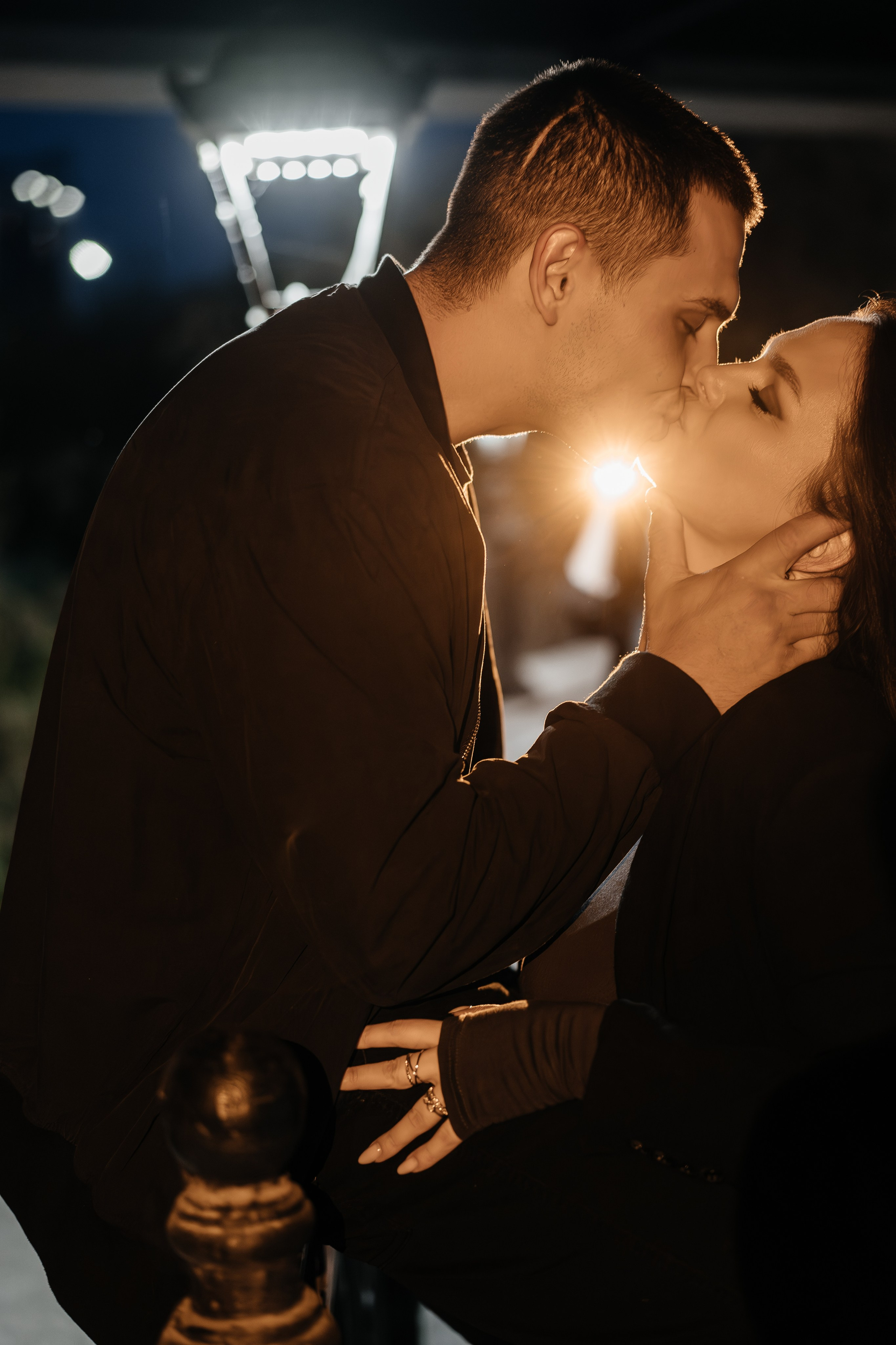 Прогулка по ночному городу. Свадебный фотограф Барнаул Алексей Павлов