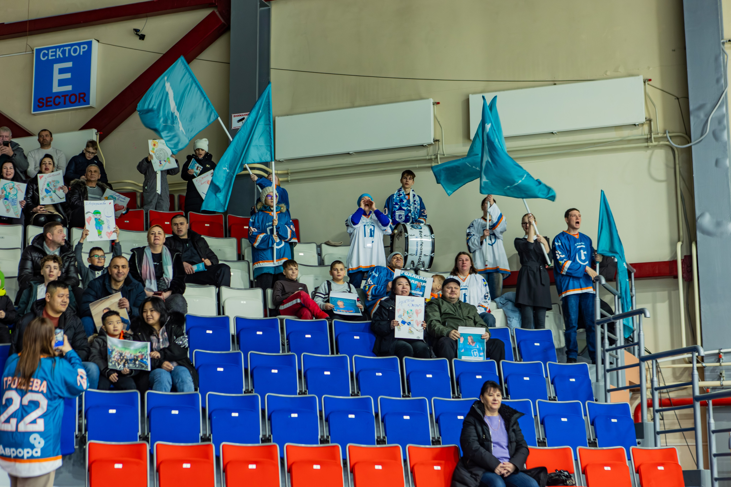 Матч «Сахалин"-"Белые Медведицы». Свадебный фотограф в Южно-Сахалинске Валерий Харченко