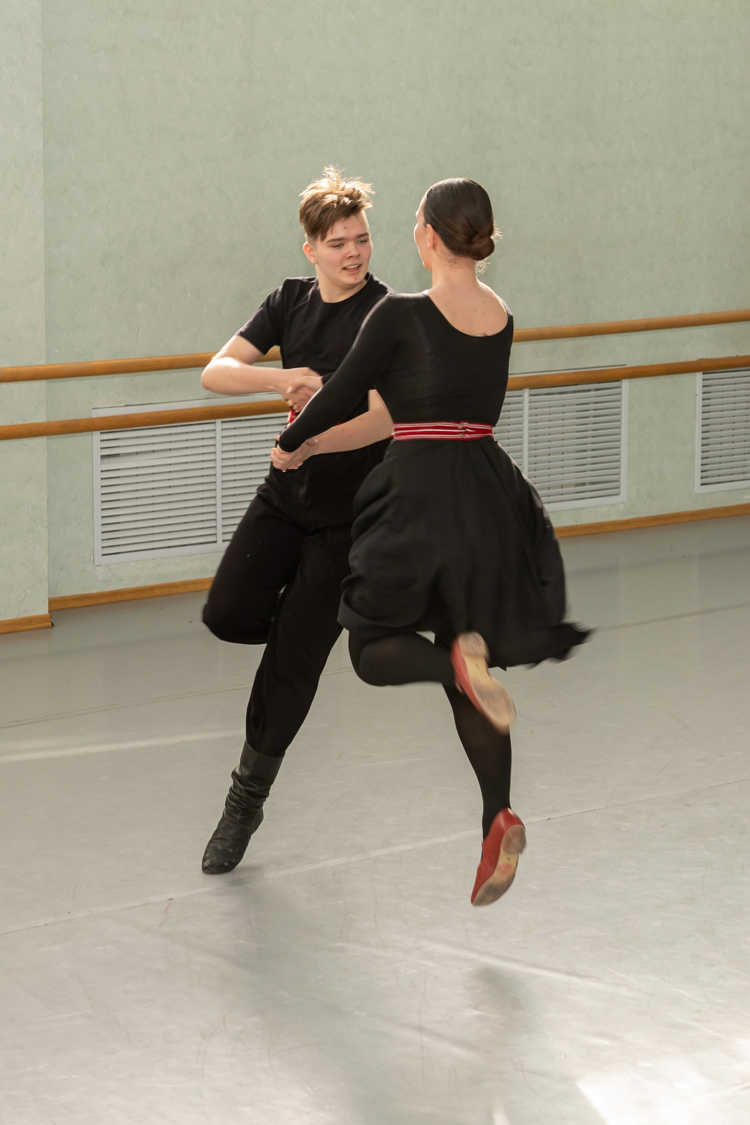 народные танцы