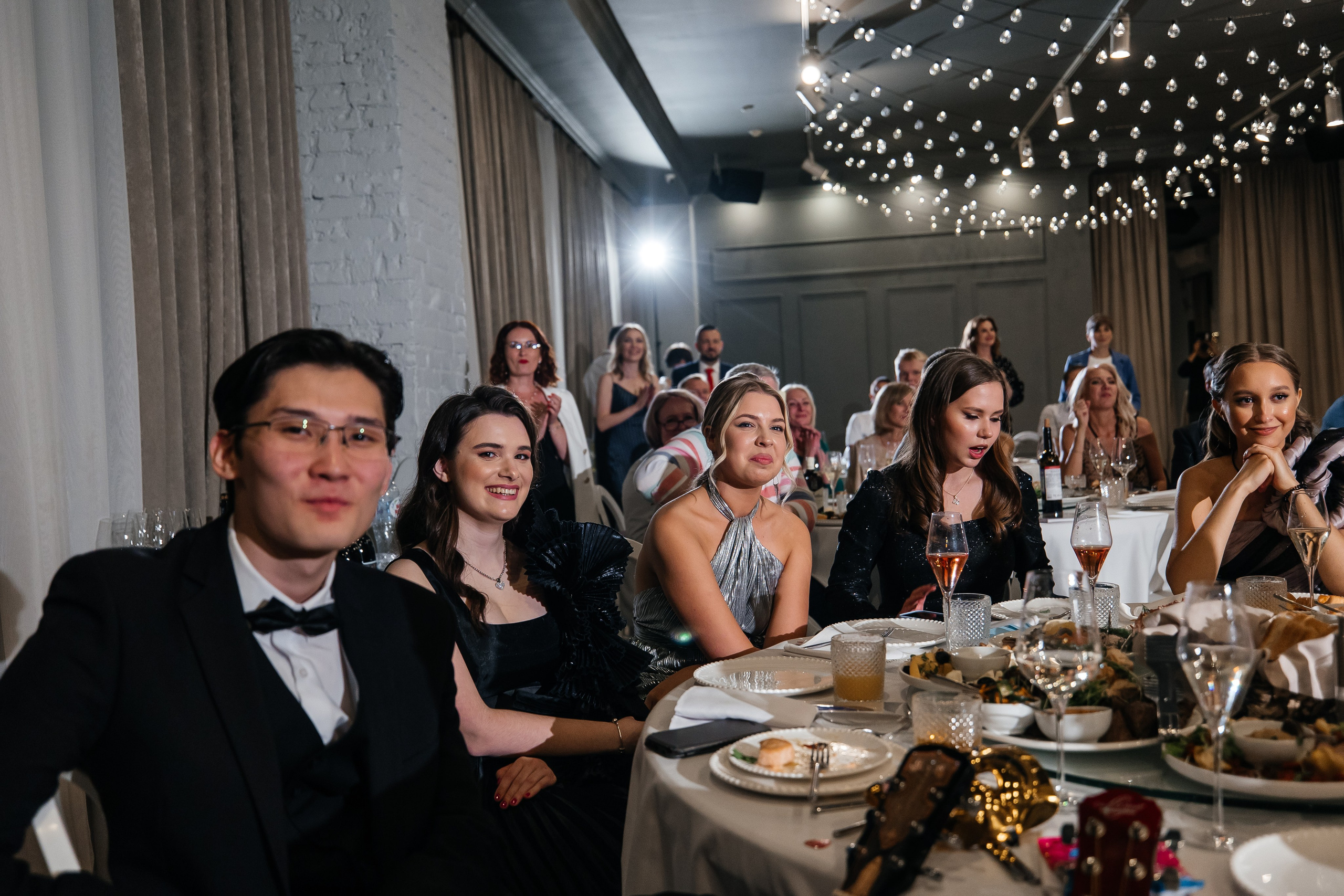 2023-06-23 Выпускной МБОУ СОШ № 10. Фотограф в Красноярске