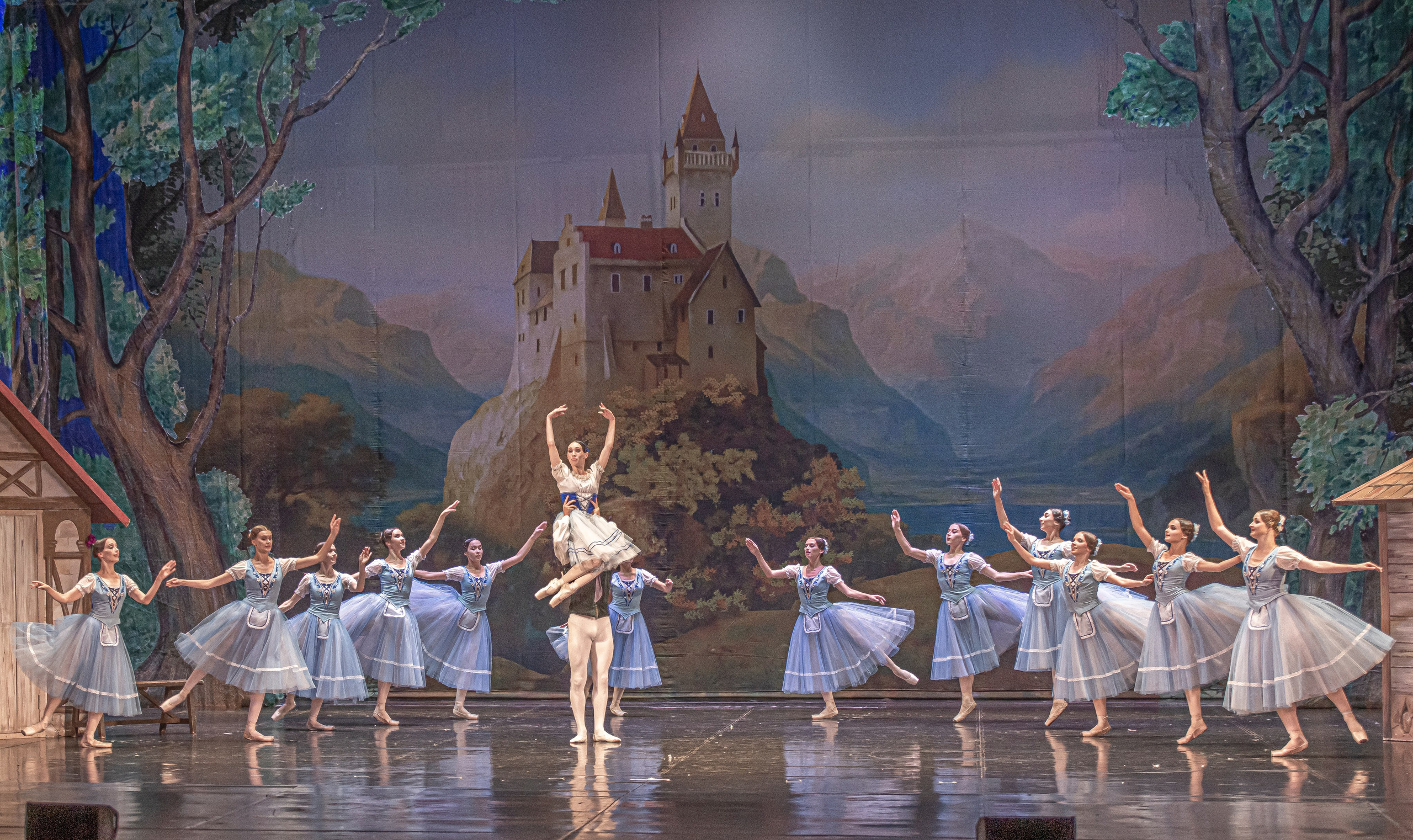 Жизель балет Марийского театра оперы и балета на сцене Зимнего театра. Фотограф в Сочи Юрий Шептаев