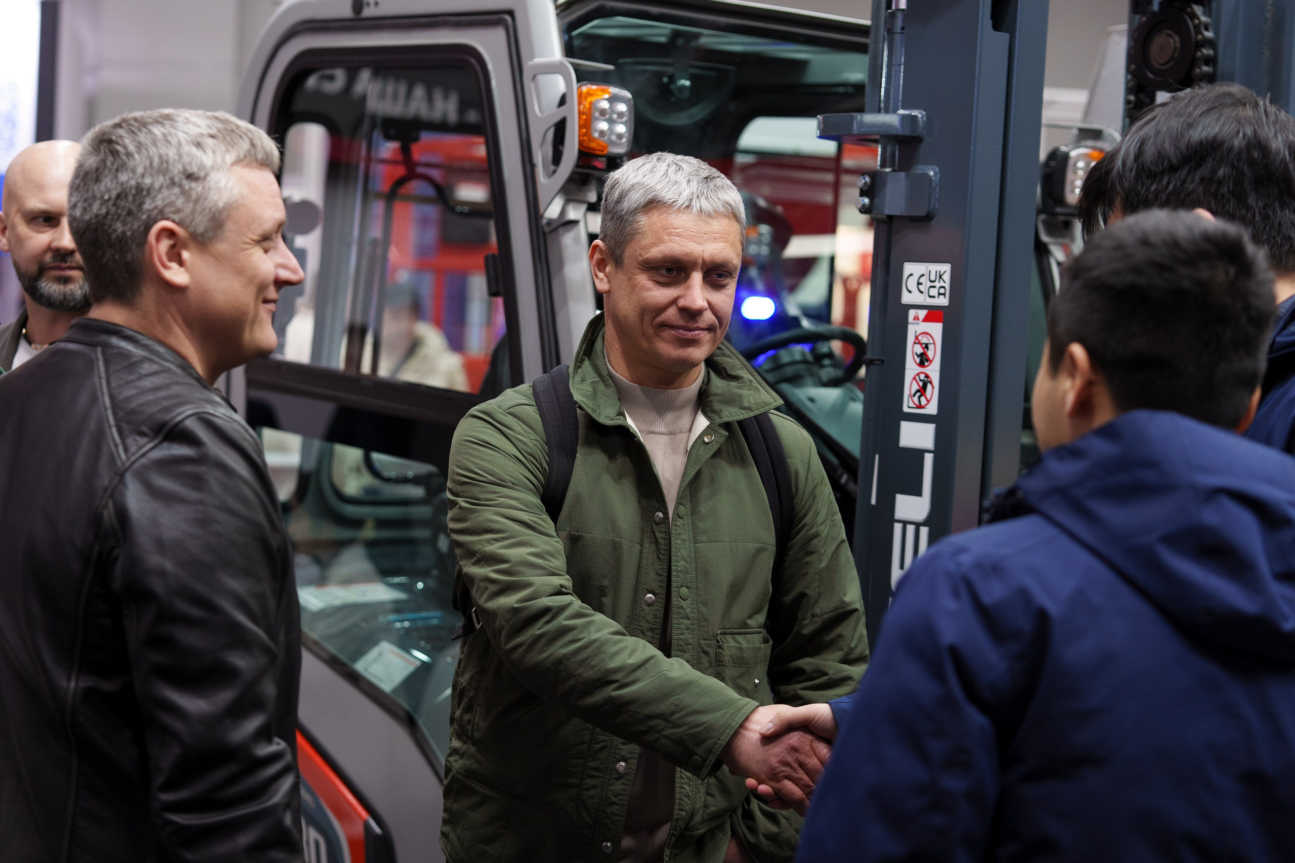 HELI. Стенд в Крокус Экспо. Фотограф Саша Блюз