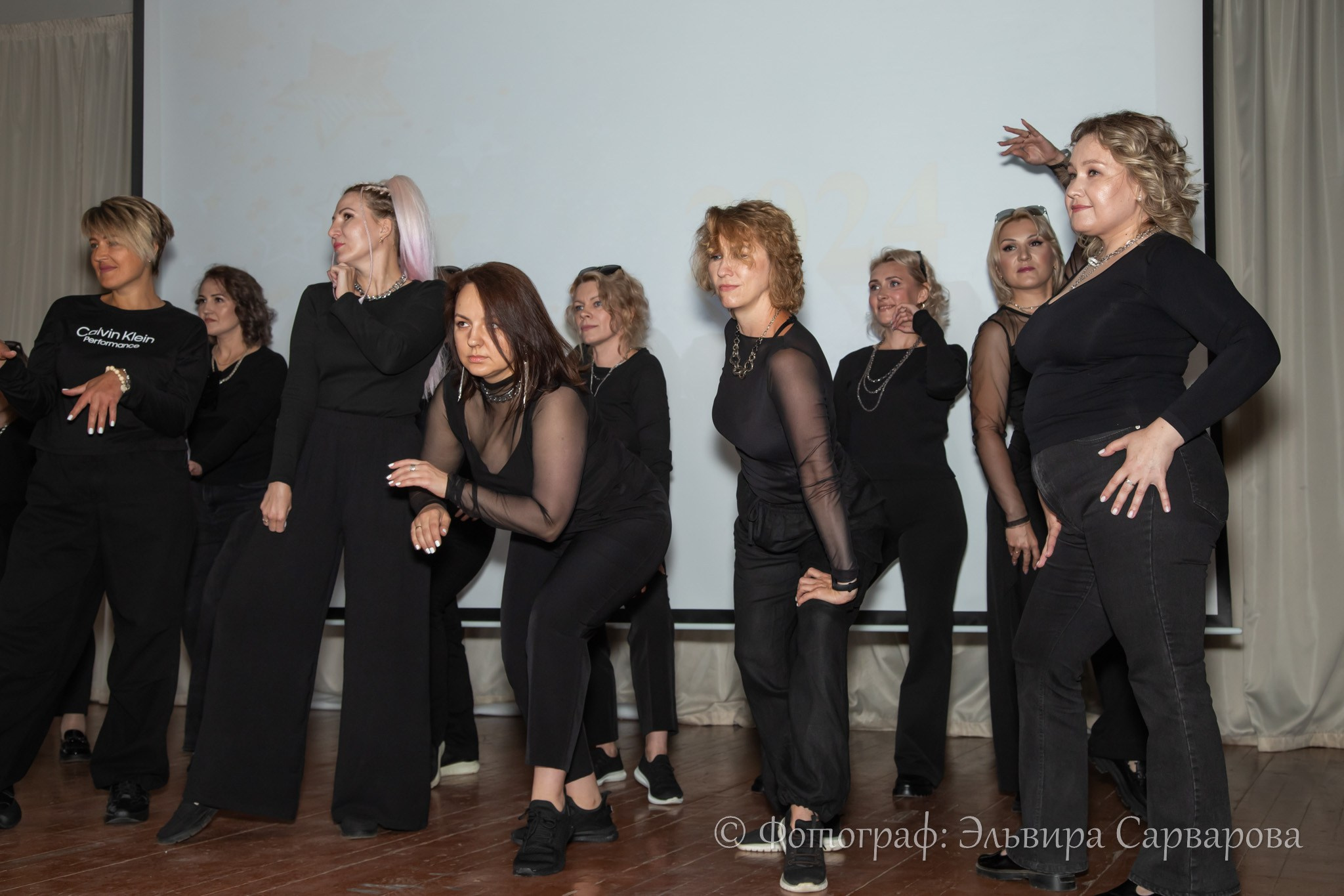 Вручение аттестатов 9 класс. Репортажный Фотограф