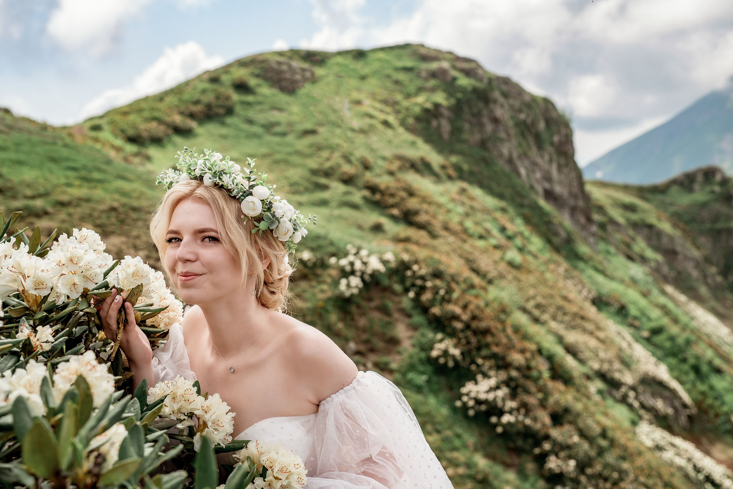 Свадьба в горах Розы Хутор. Фотограф в Сочи, Адлере, Сириусе и на Красной поляне Кушабаева Алёна