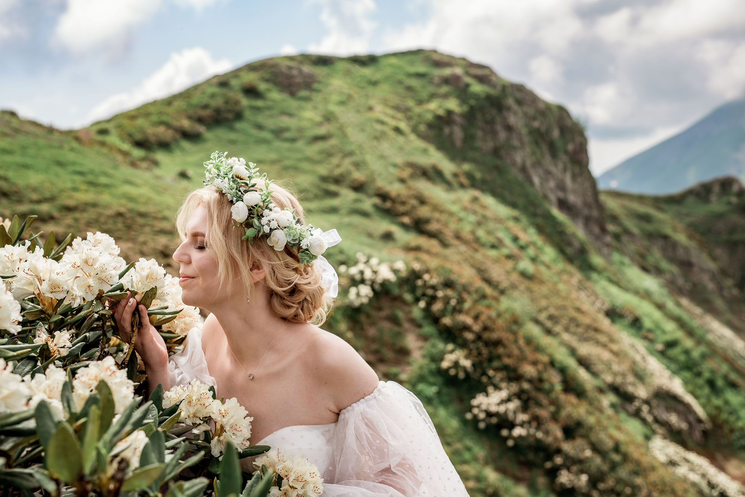 Свадьба в горах Розы Хутор. Фотограф в Сочи, Адлере, Сириусе и на Красной поляне Кушабаева Алёна