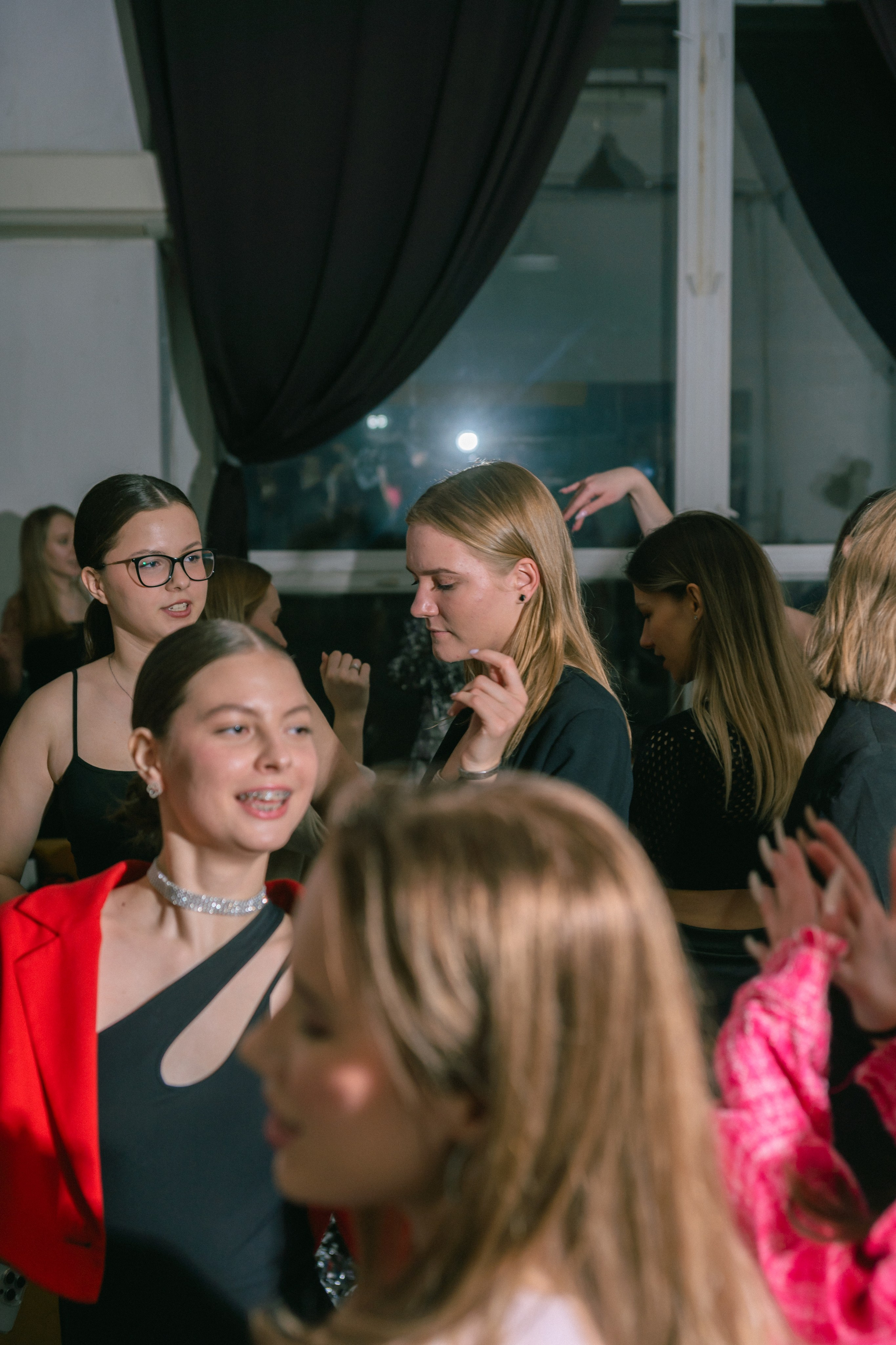 Глянцевая вечеринка devichnik.222. Кристина Лазарева | Фотограф в Москве