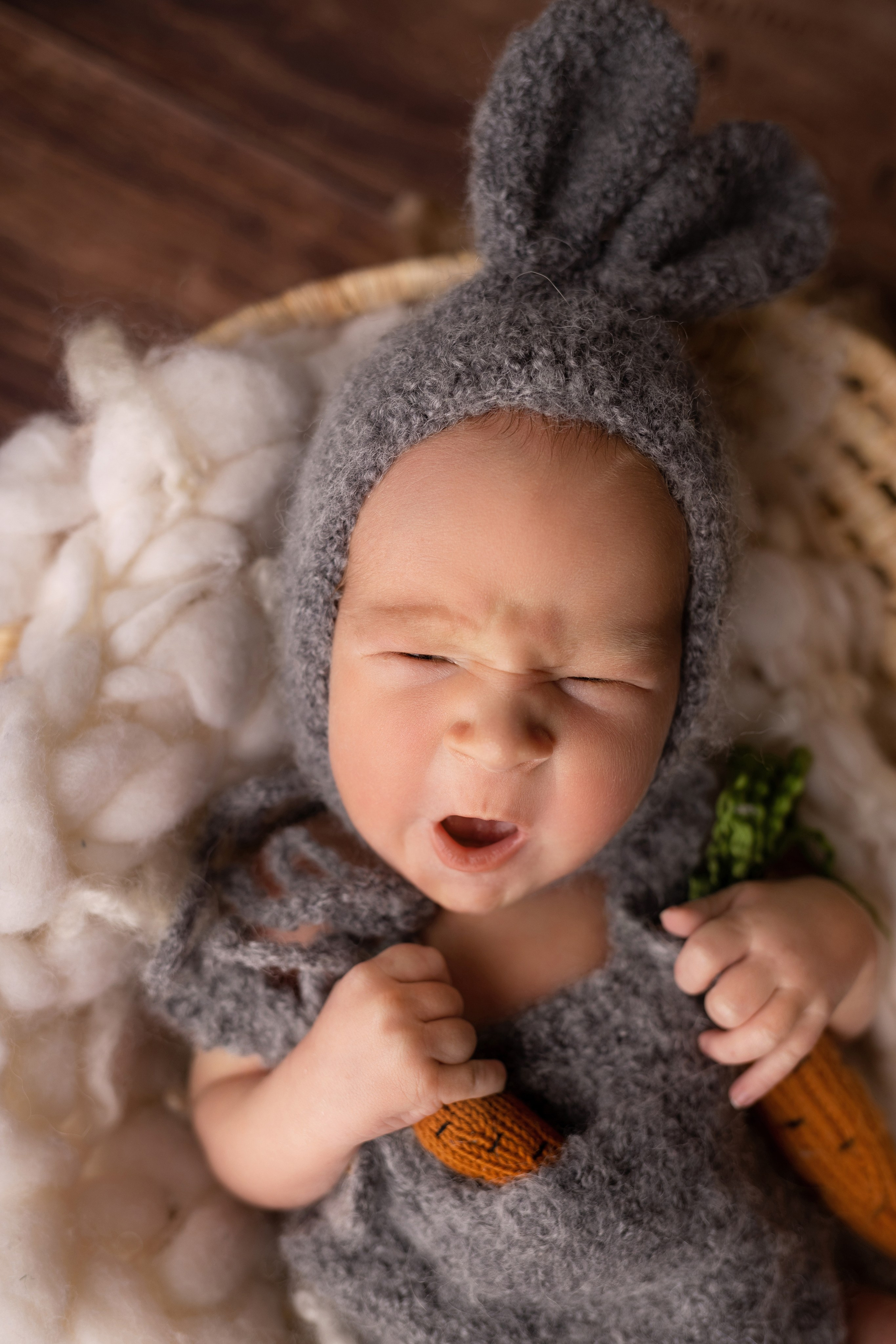 Классическая фотосессия малыша. Фотограф новорожденных малышей в Омске и Омской области Эльвира Камаева