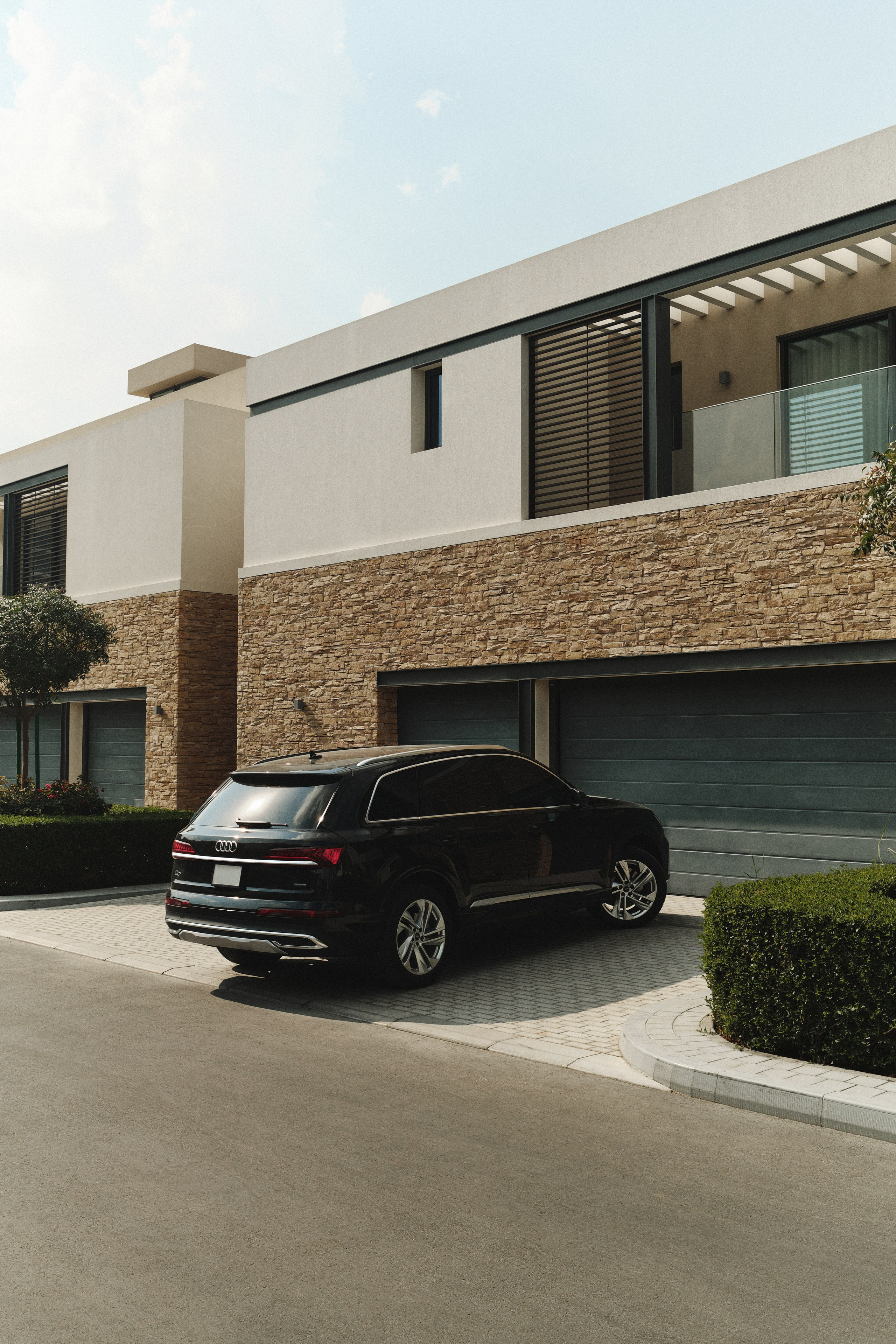 AUDI. NOIZOMAX Художественный фотограф в Дубай