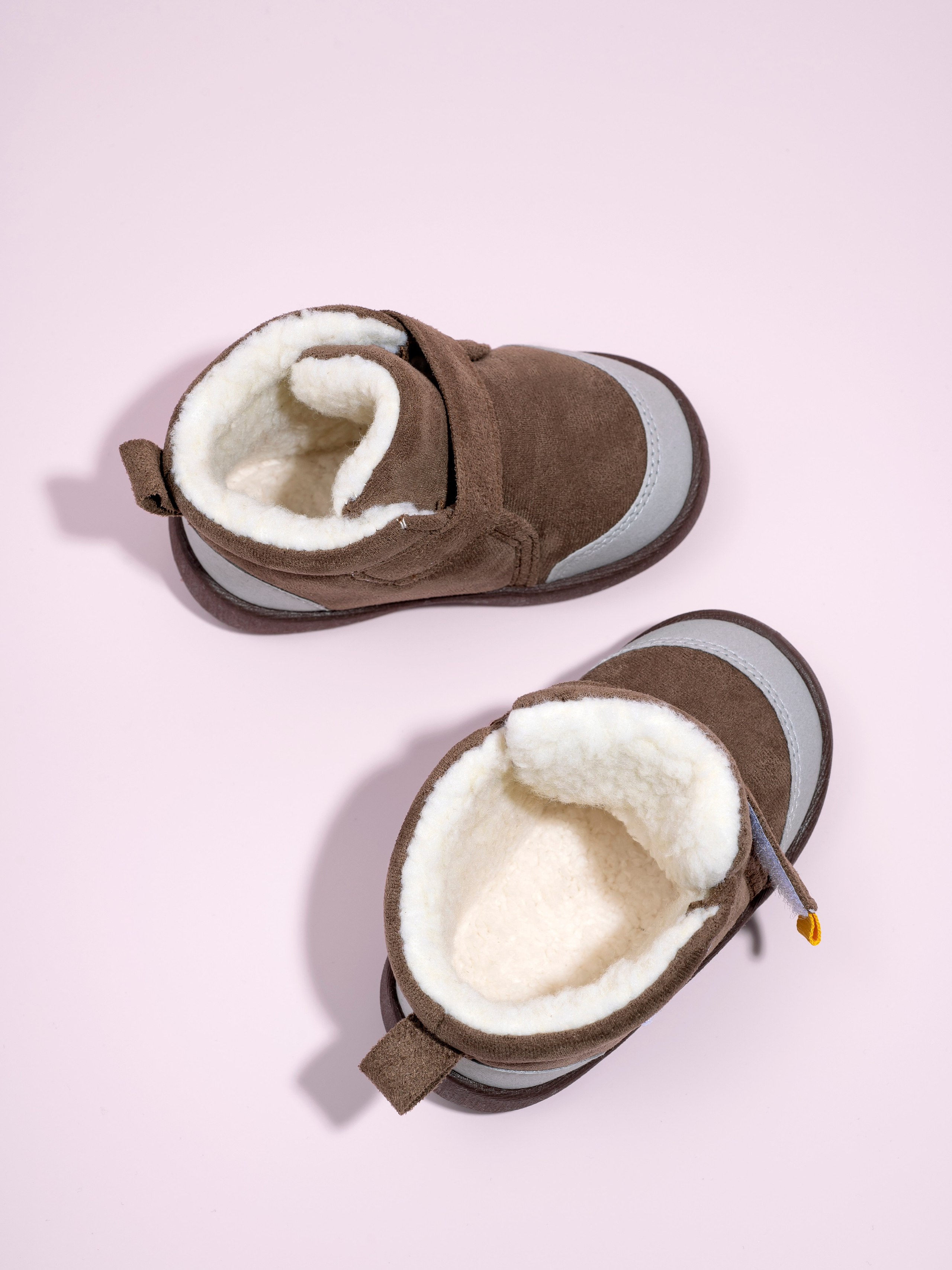 Фотосъемка детской обуви