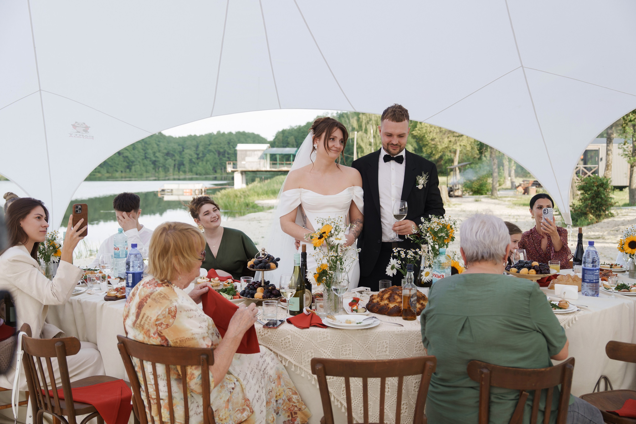 Михаил и Ольга (банкетная часть г. Брянск). Свадебный и репортажный фотограф Элина Козырьянова