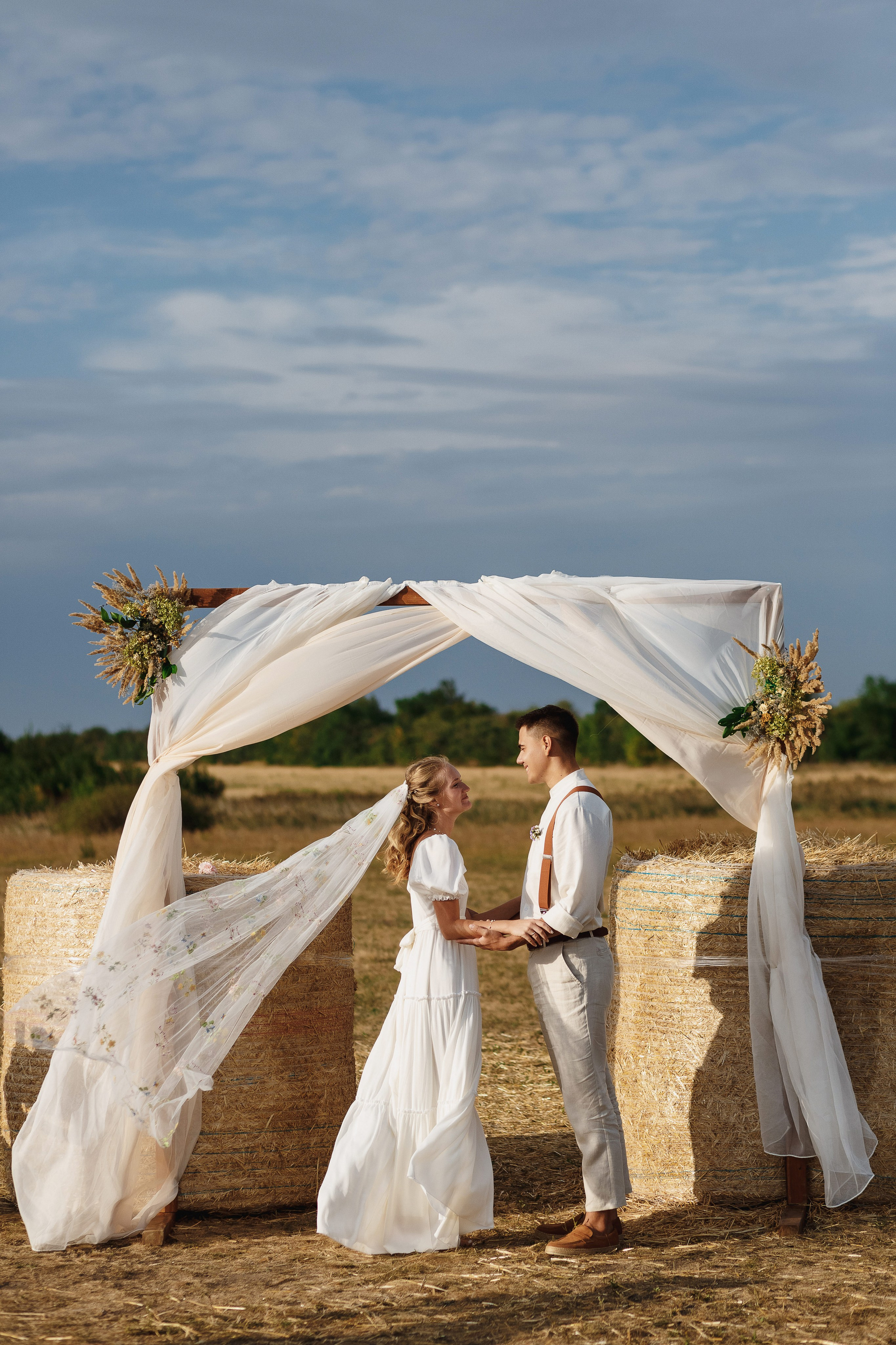 Свадебная фотосессия в поле — Иван и Полина | Свадебный фотограф Таганрог. Свадебный и семейный фотограф в Таганроге Бакарюк Антон