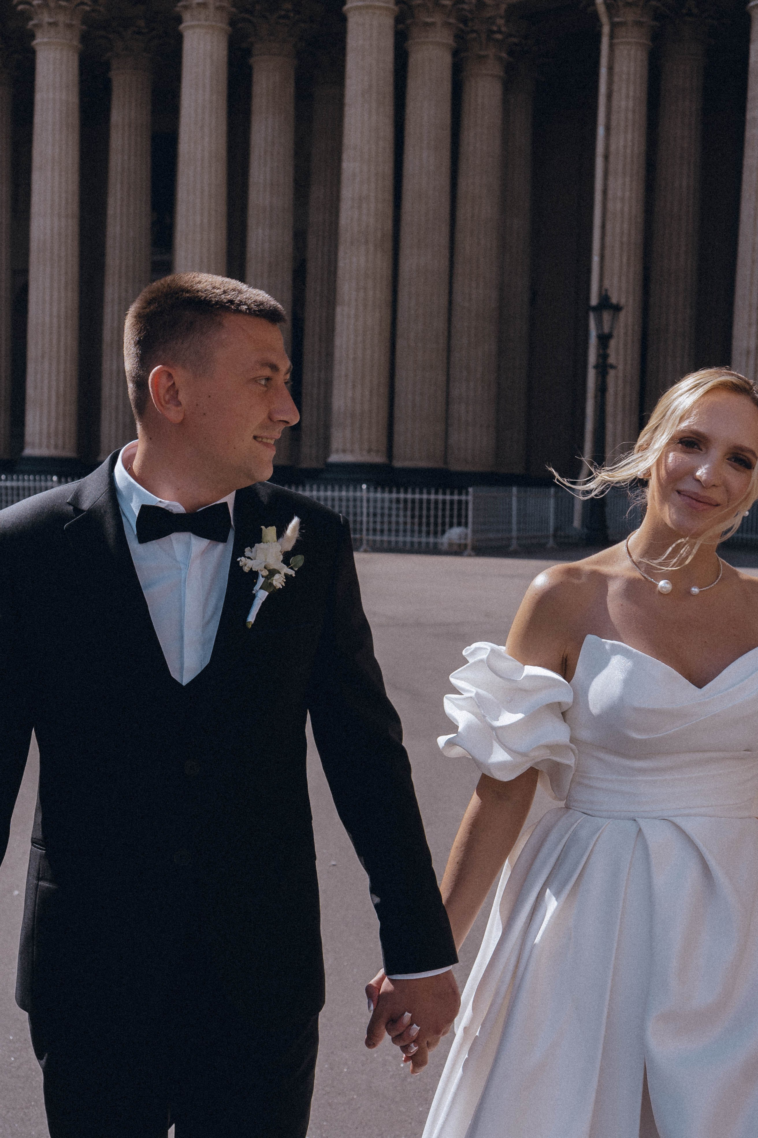 СВАДЕНБНАЯ СЬЕМКА НА КАТЕРЕ ПО КАНАЛАМ САНКТ-ПЕТЕРБУРГА И В АКВАТОРИИ НЕВЫ. Профессиональный фотограф, Санкт-Петербург — Виктория Богомолова