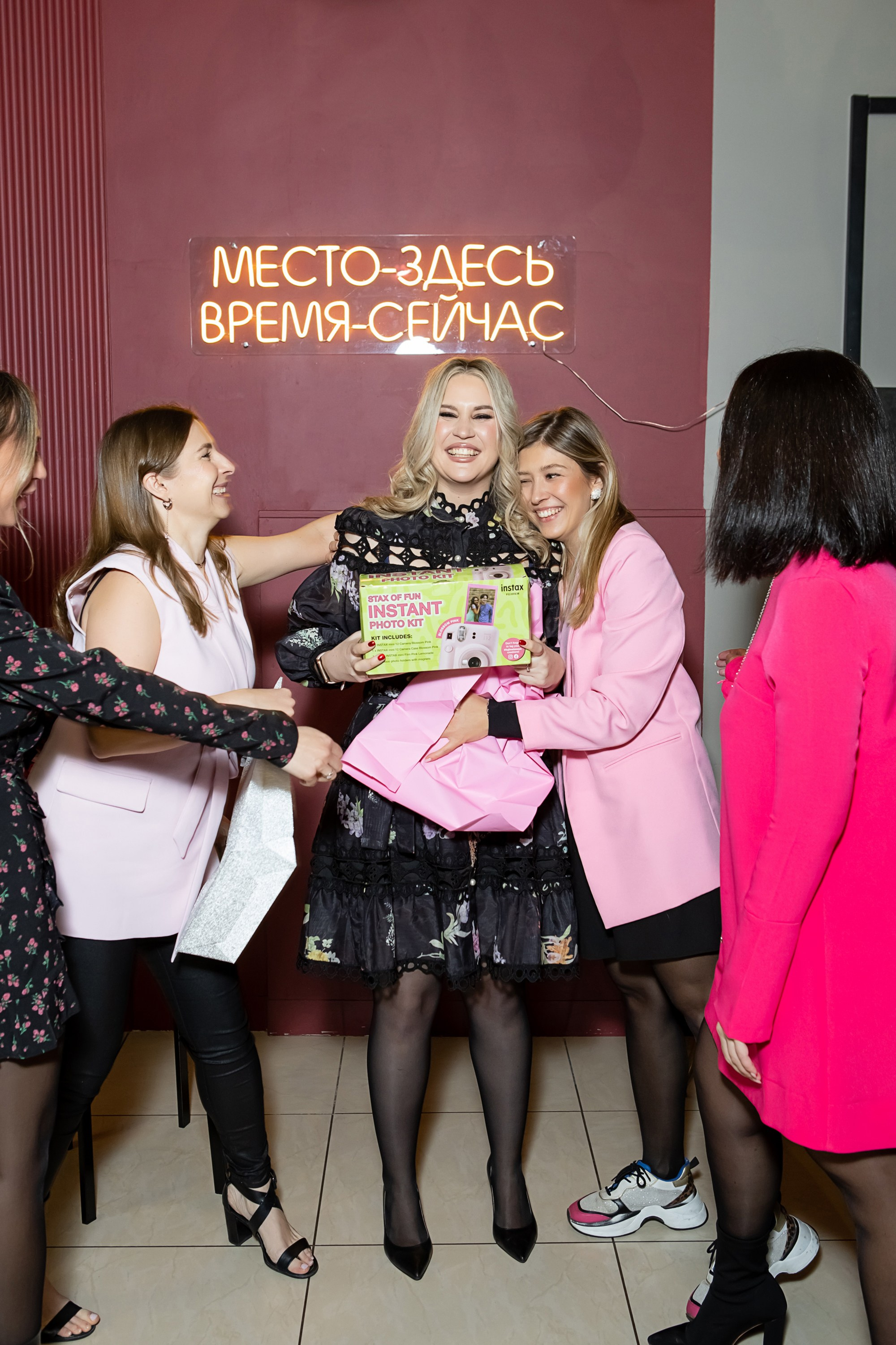 Интра Лофт. Репортажный и семейный фотограф в Новосибирске Елена Каменева