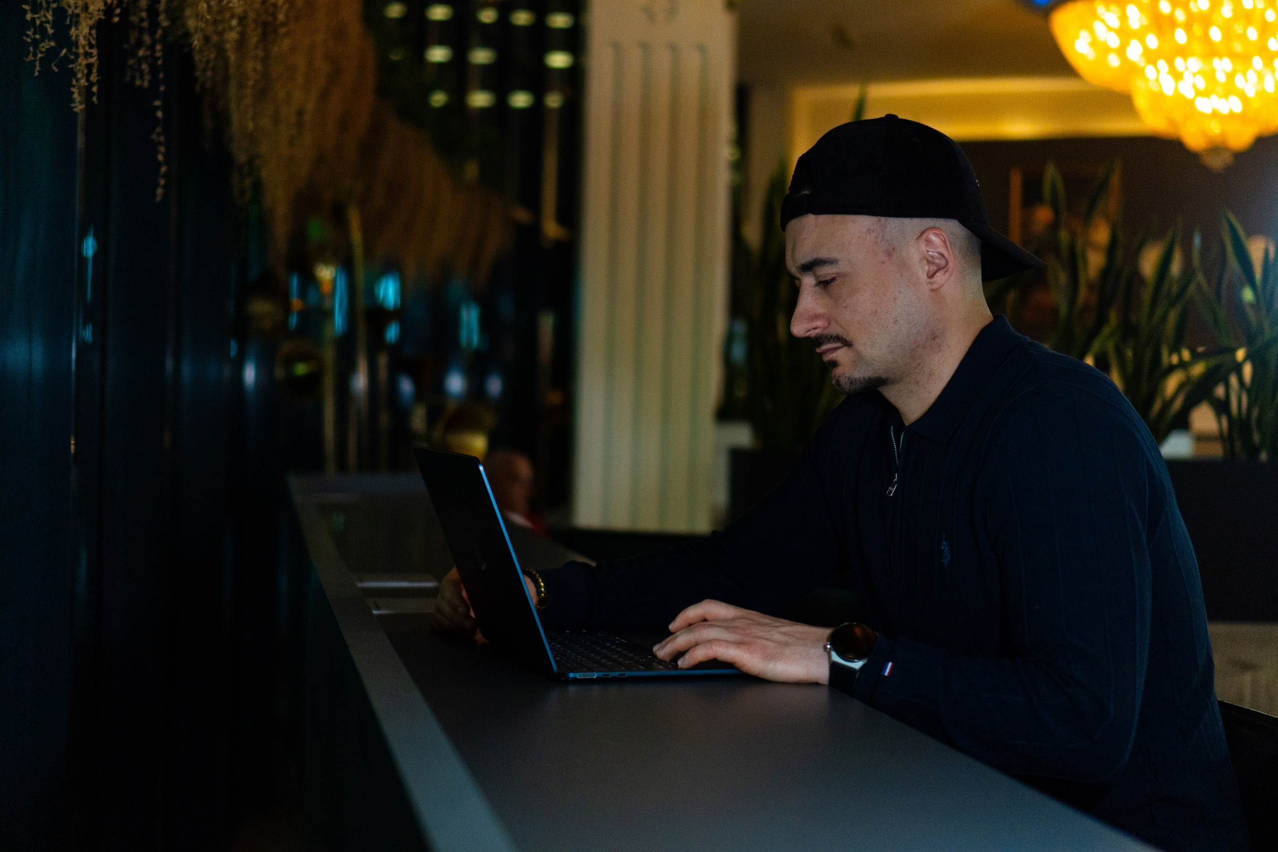 Фотосессия Александр. Фото-ВидеоПродакшен для экспертов и брендов