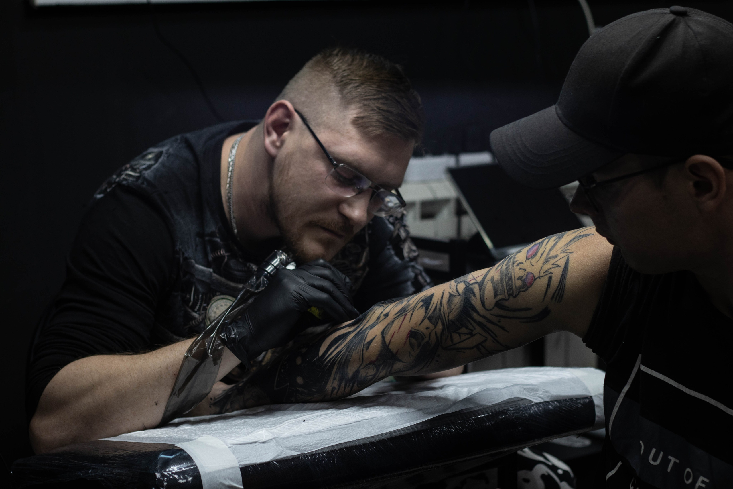 Tattoo. Уличный фотограф Города N