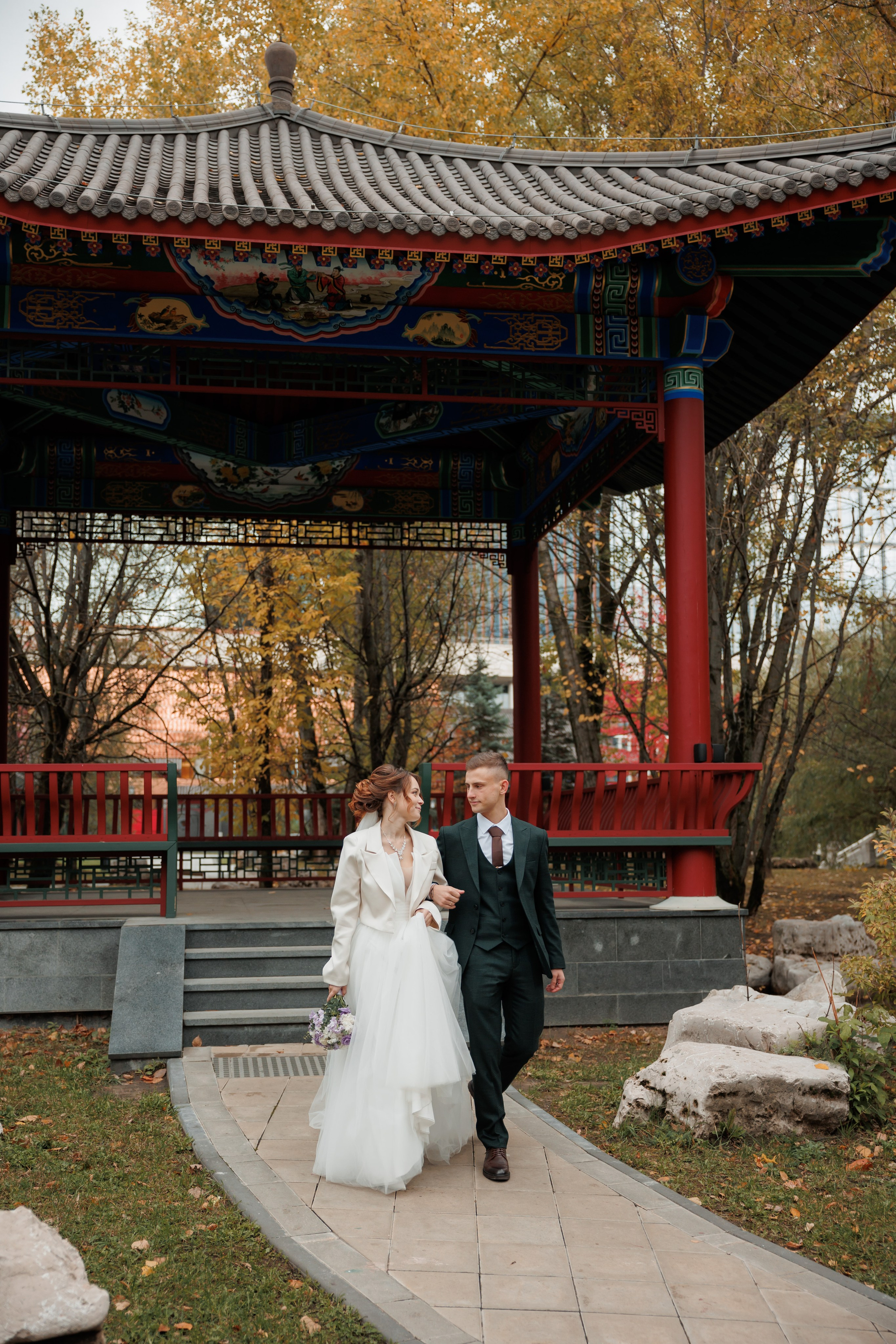 Константин и Дарья, ЗАГС ВДНХ, отель Soluxe, ресторан «Антик». Свадебный и репортажный фотограф (Москва, Королев и другие)