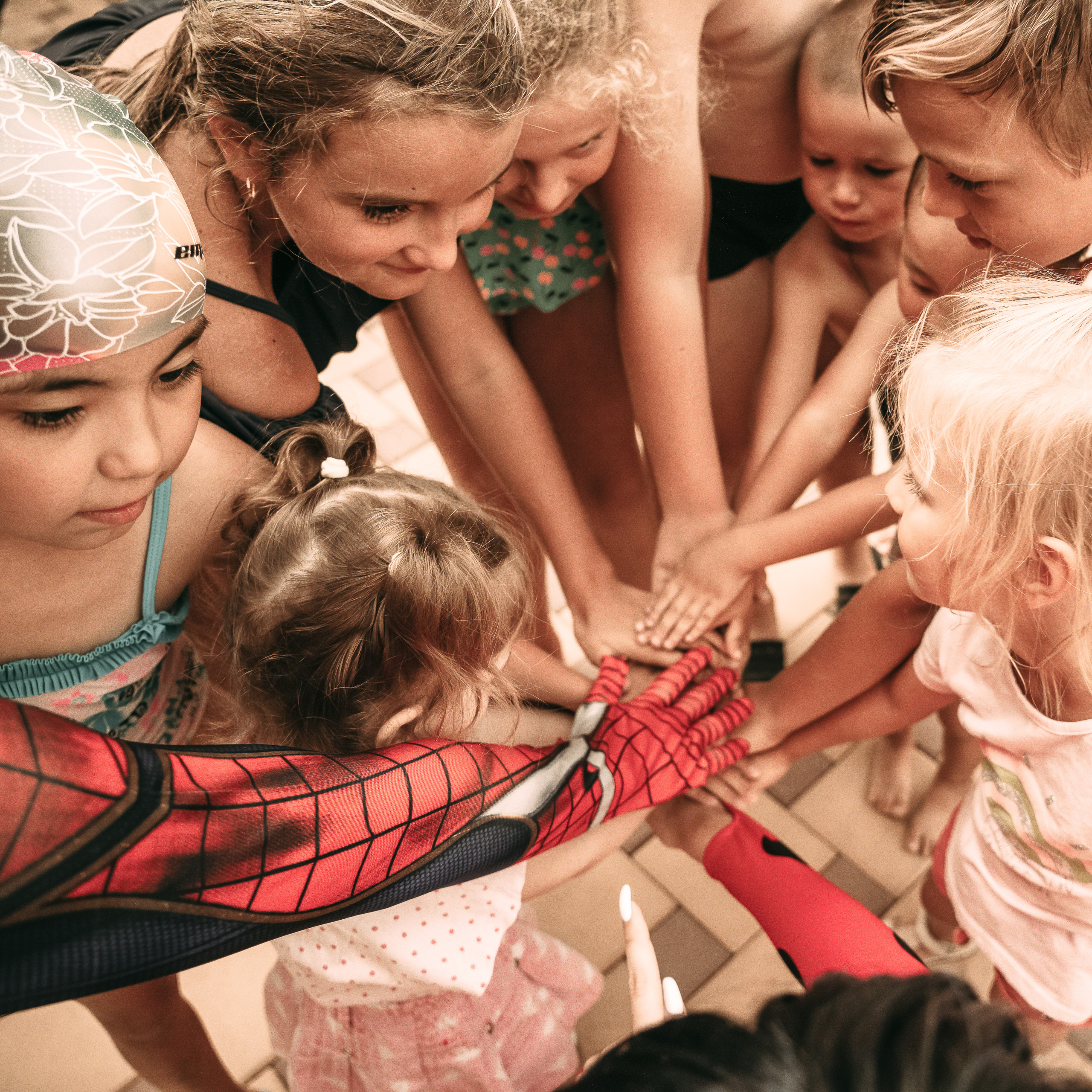 Фотографии