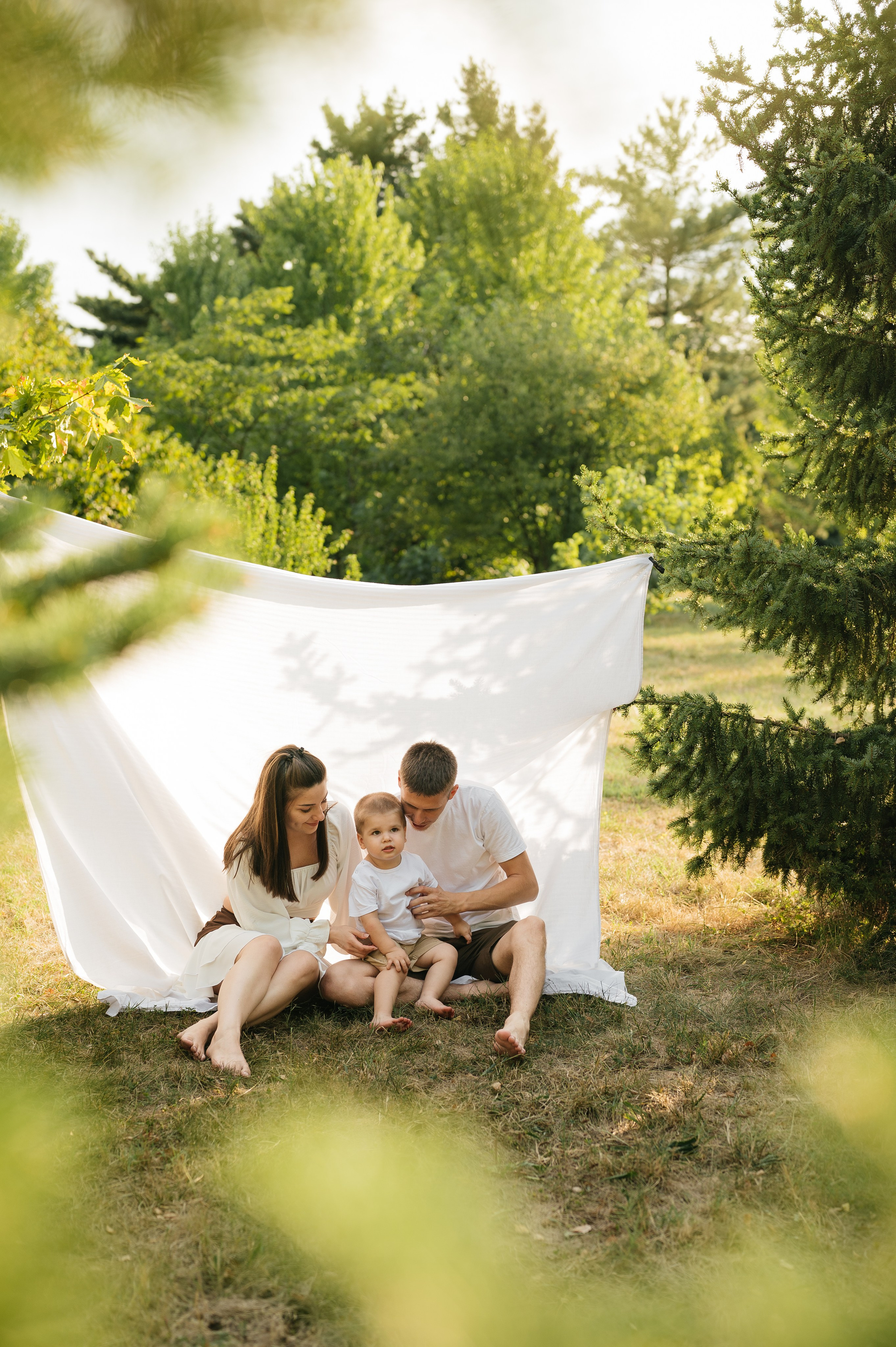 Летняя семейная фотосессия в парке. Свадебный и семейный фотограф в Краснодаре Алина Мельник
