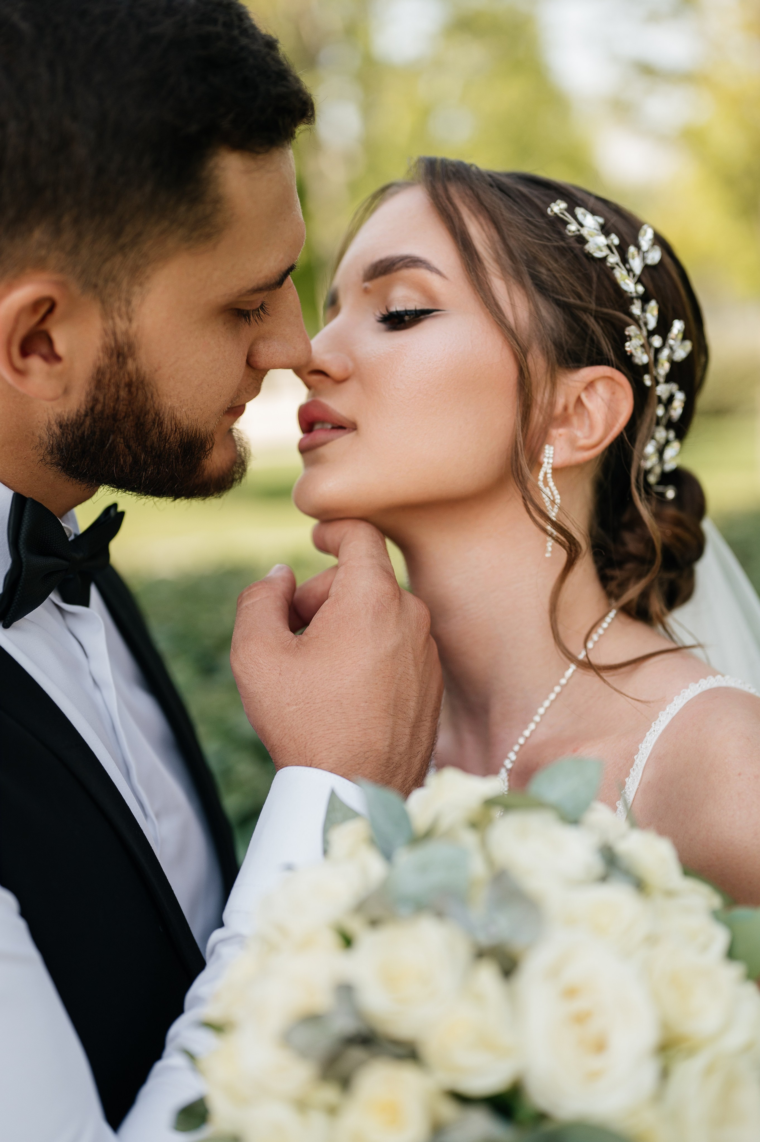 Свадьба (прогулочная съёмка). Свадебный и семейный фотограф в Краснодаре Алина Мельник