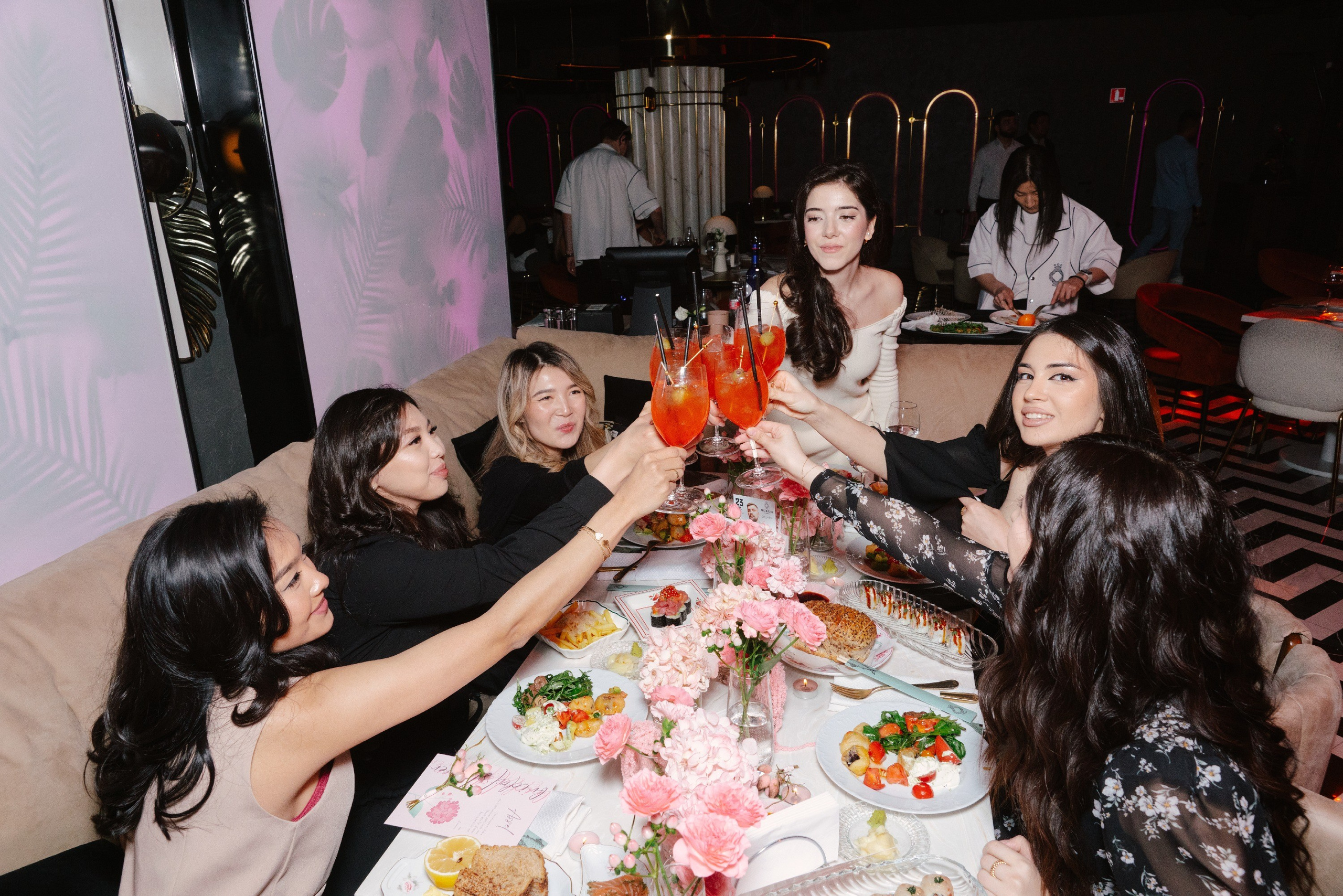 Девичник. Профессиональная съемка в Алматы