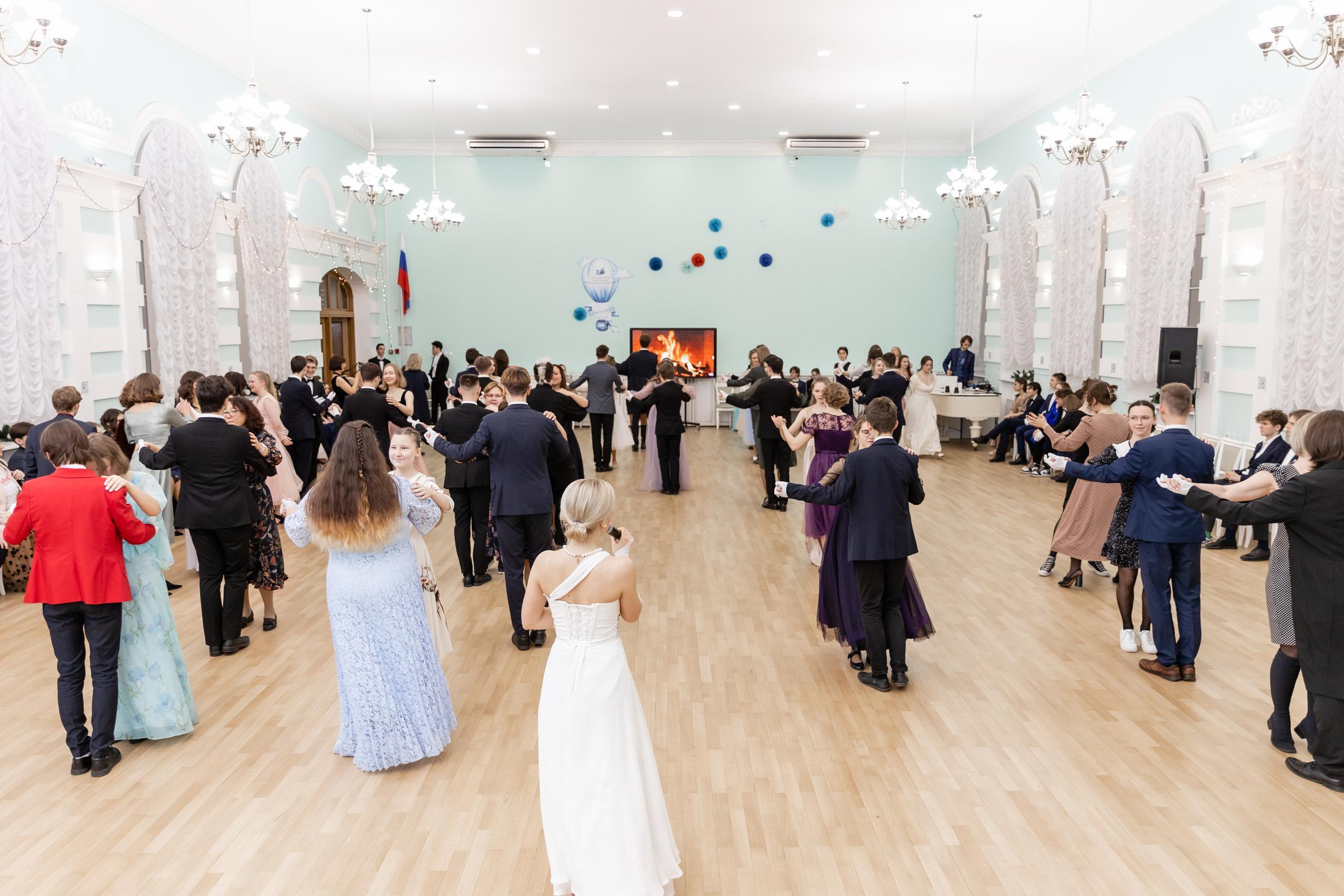 Новогодний бал в Тридцатке 2022. Евгения Стриженова — репортажный фотограф в Санкт-Петербурге