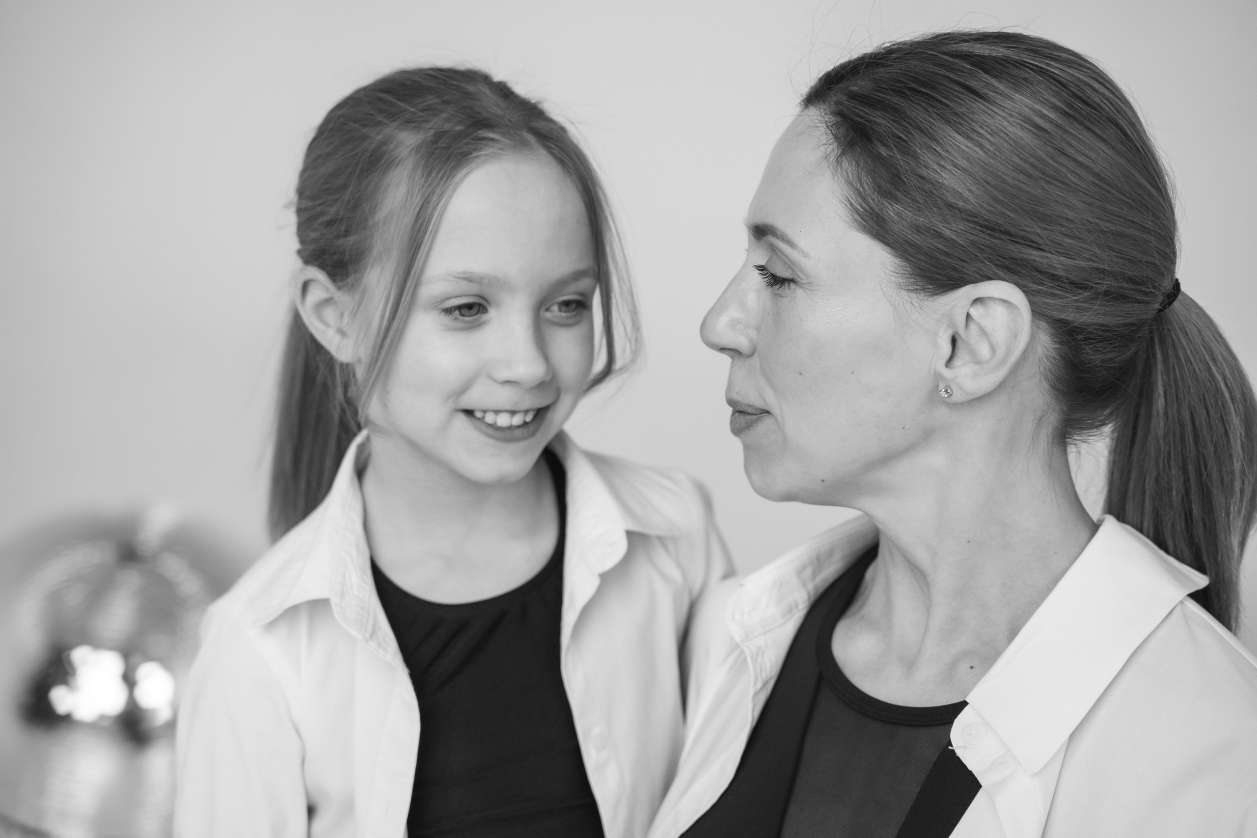 Мама и дочь. Главная