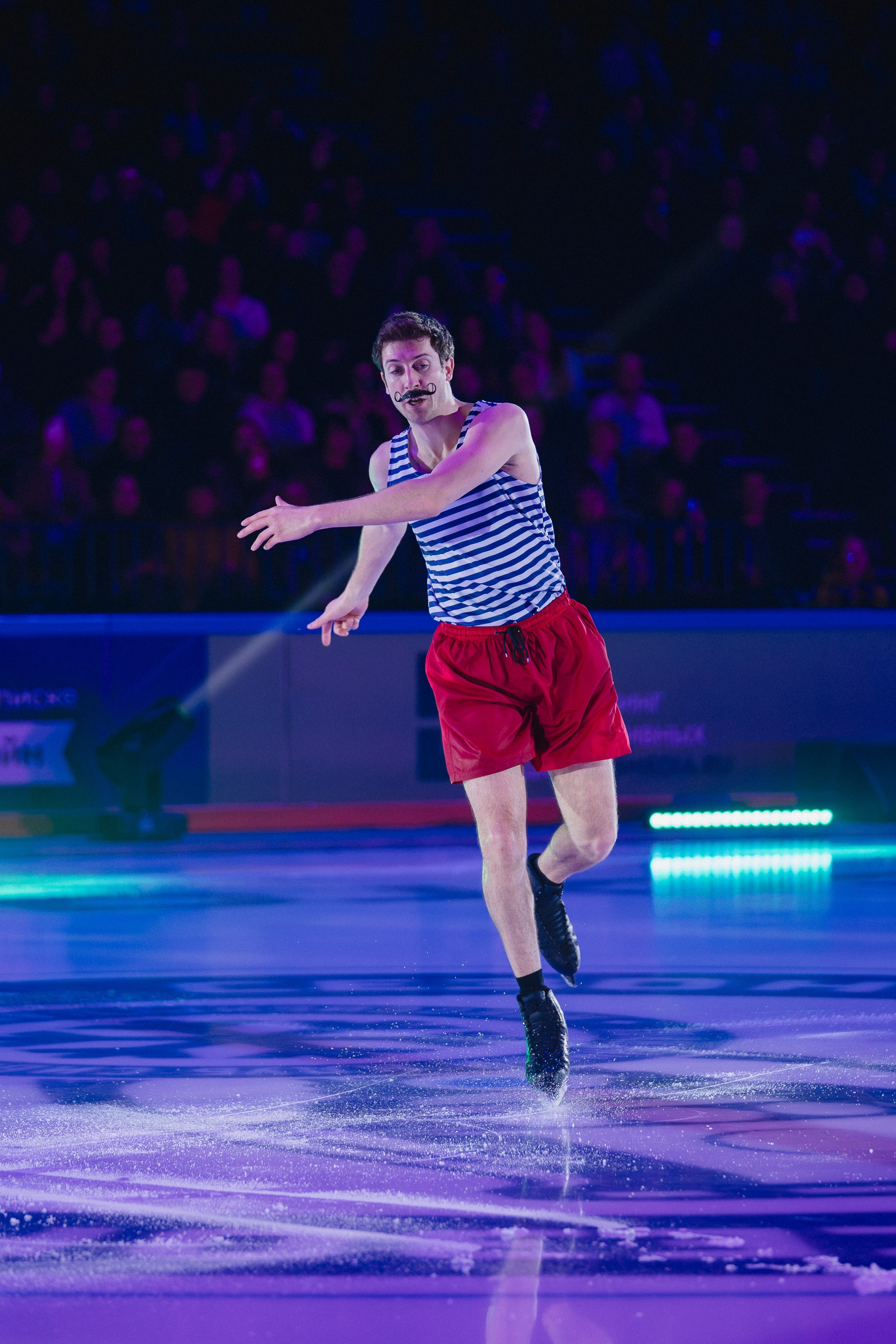 Шоу Этери Тутберидзе в Новосибирске. Воробьева Ксения — Спортивный и танцевальный фотограф Новосибирск