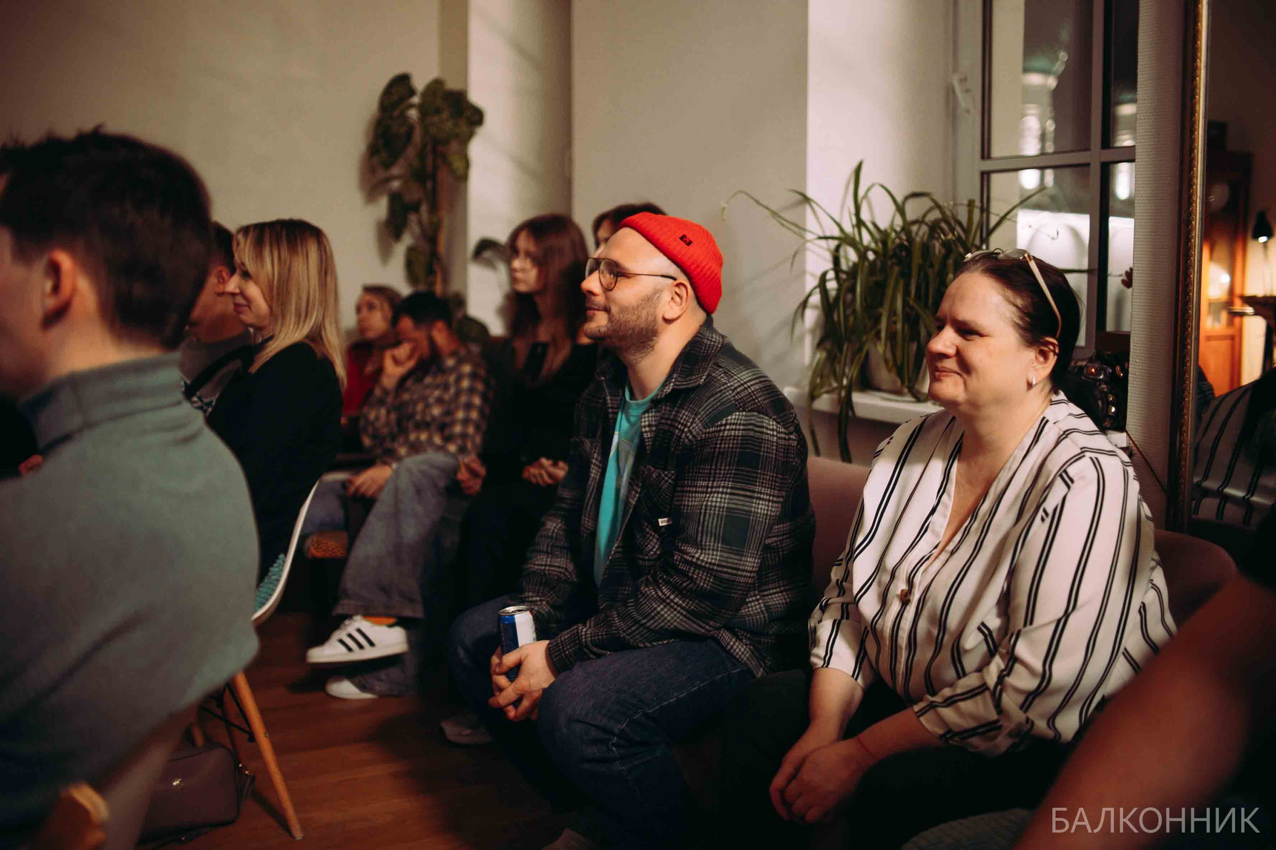 «Балконник». Ваш репортажный фотограф Артемий Антонов