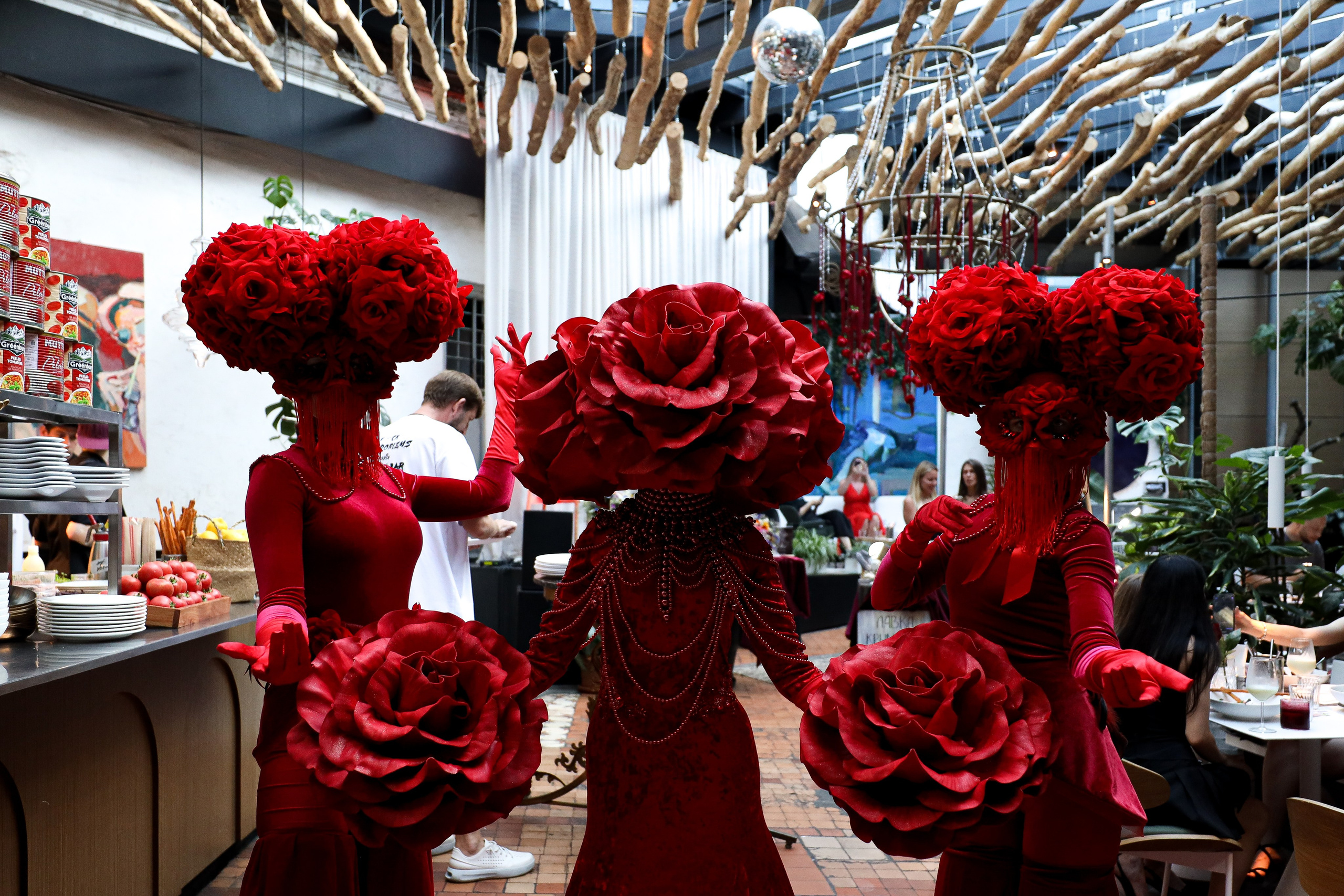 Gastrodvor 3YEARS. Дженбаз Павел — фотограф в Ялте