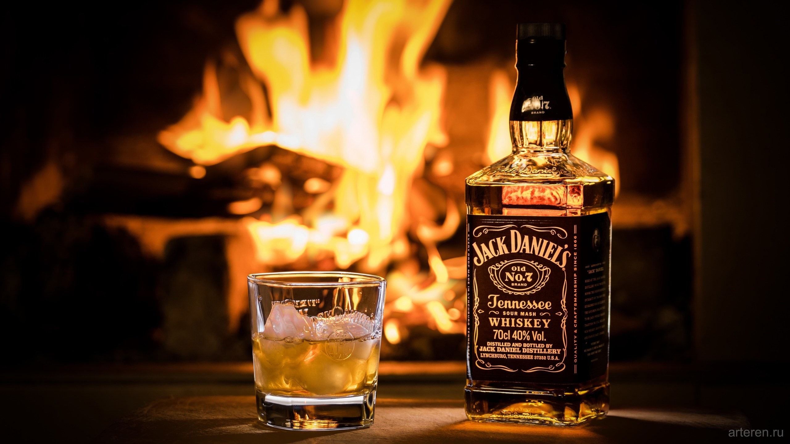product photography, jack daniels, drink photo, bottle photo, fire photo