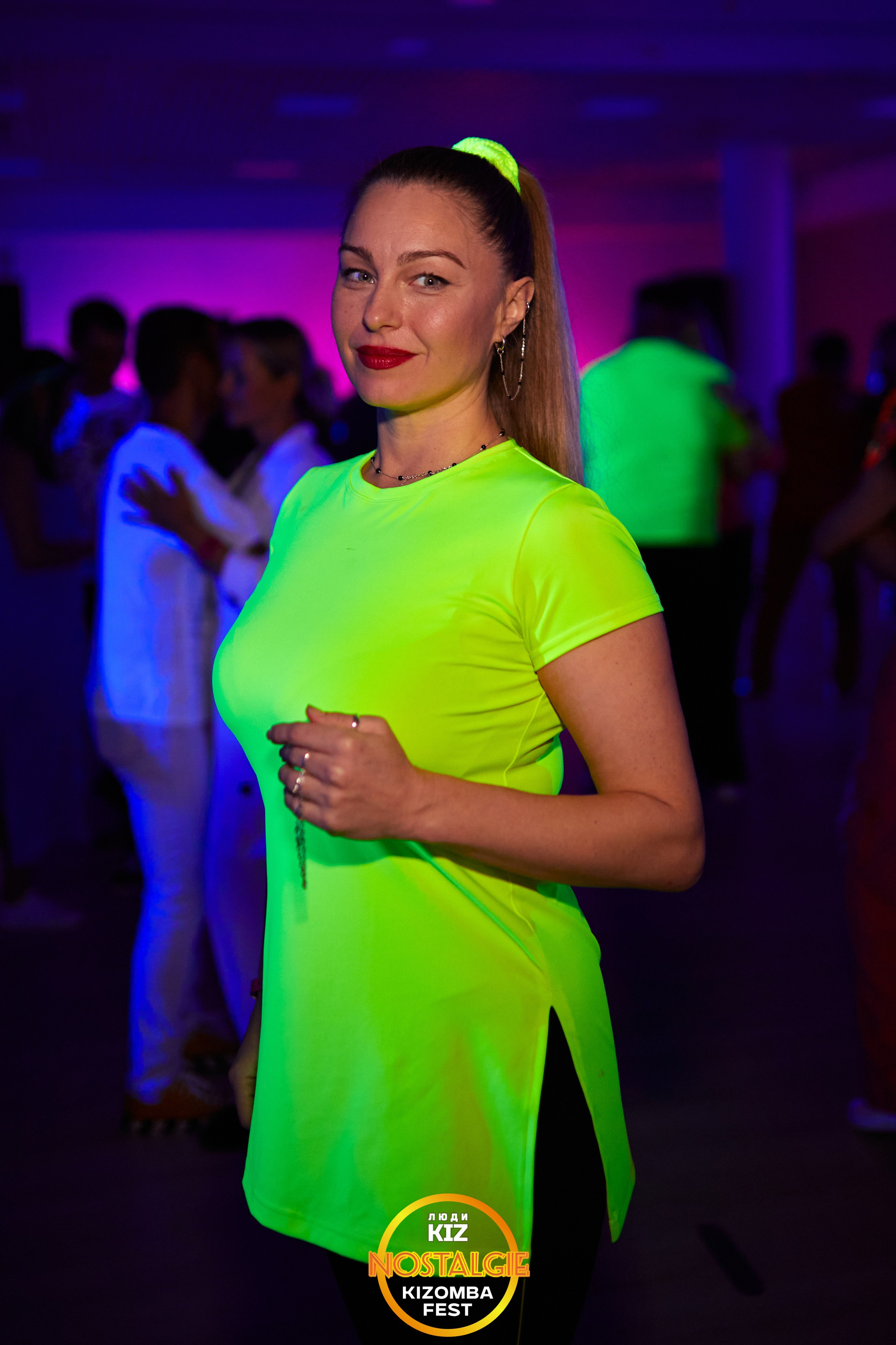 Neon party. Свадебный фотограф